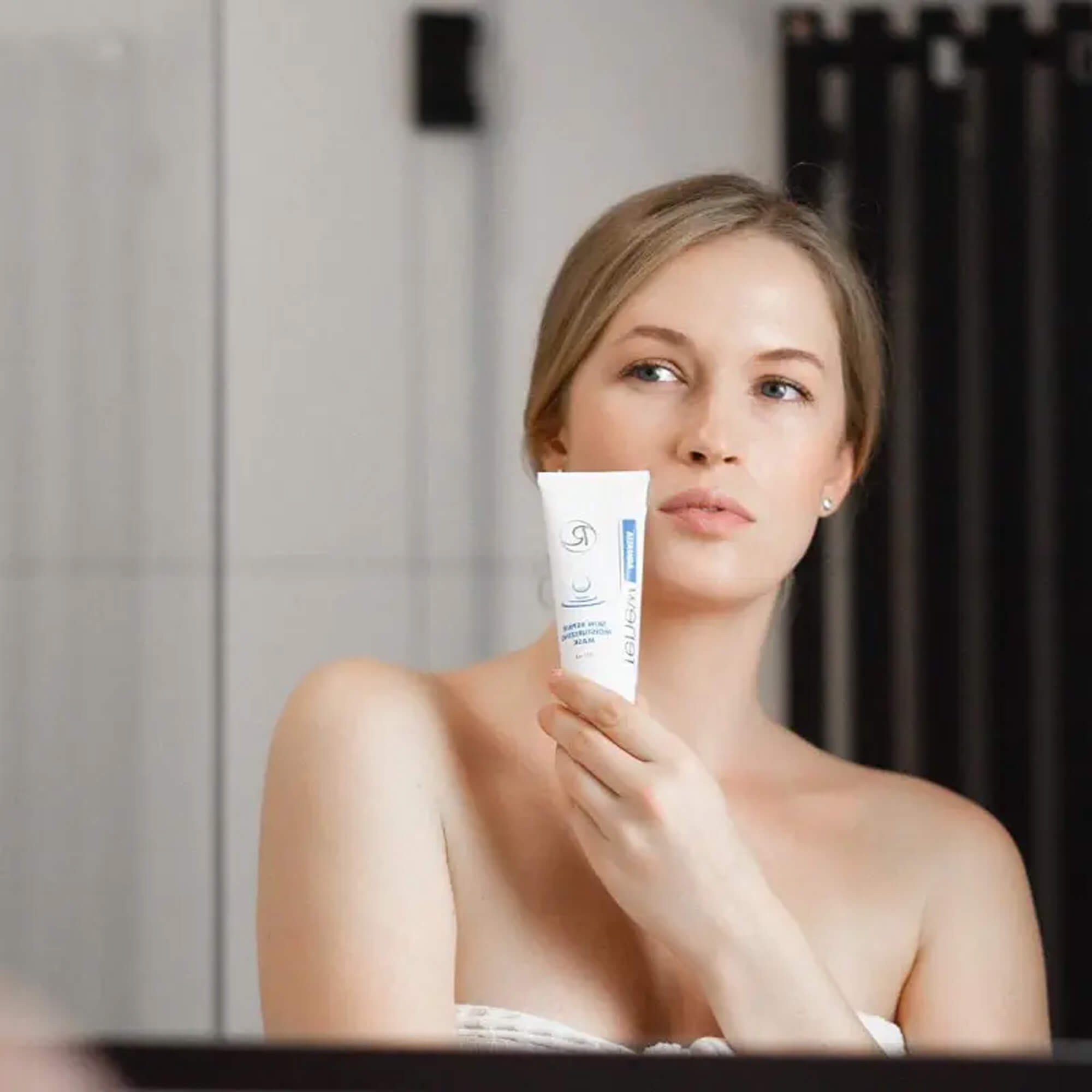Маска екстра зволоження та відновлення Renew Skin Repair Moisturizing Mask