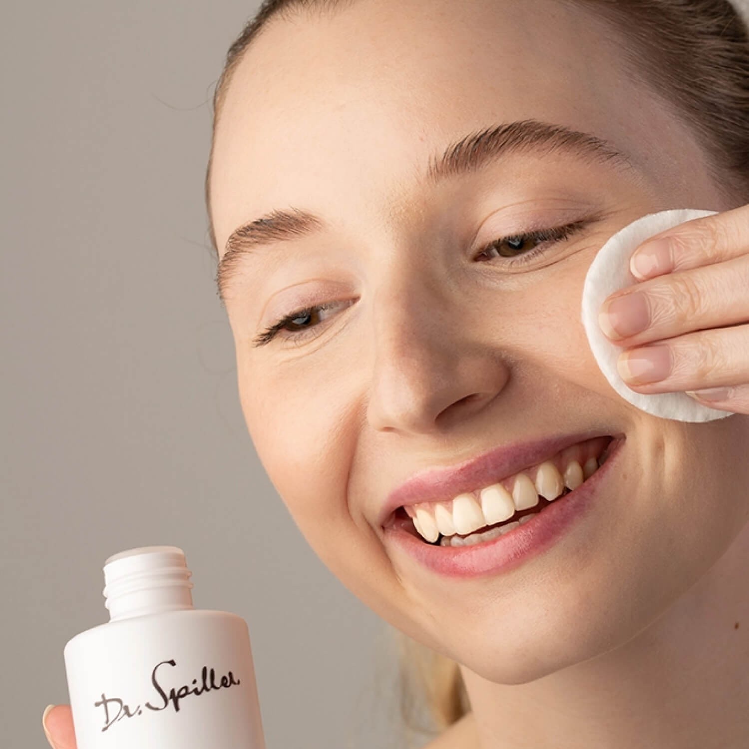Зволожувальний тонік з екстрактами трав Dr.Spiller Moisturizing Toner With Herbal Extracts