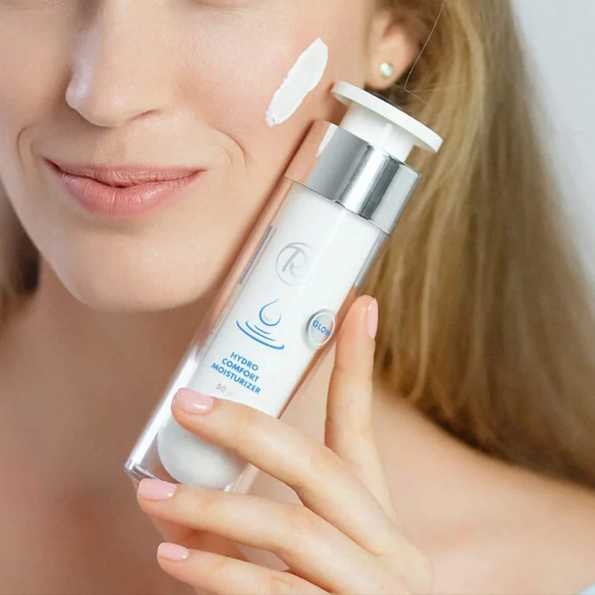 Зволожуючий крем із ілюмінуючим ефектом Renew Hydro Comfort Glow Moisturizer