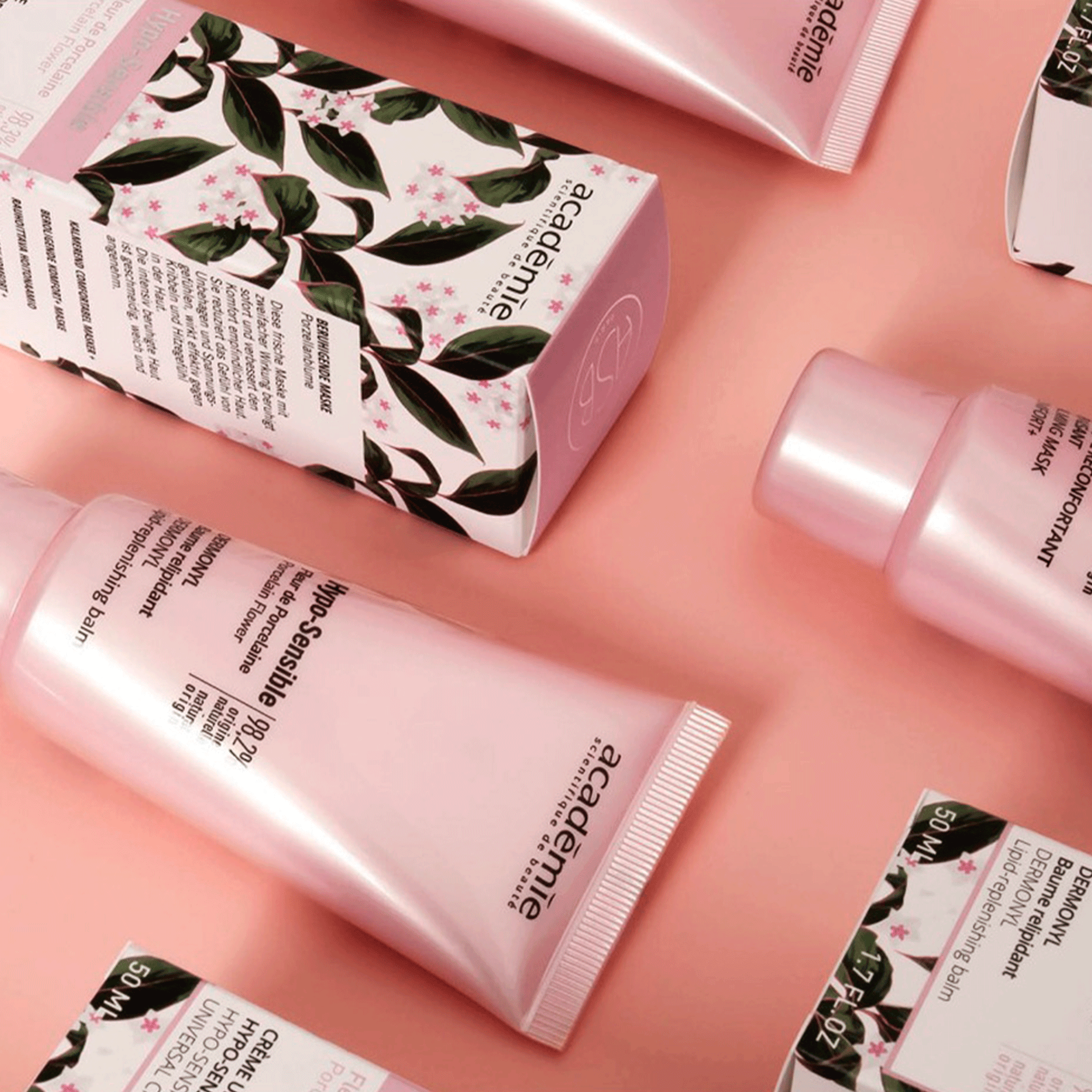 Восстанавливающий бальзам Фарфоровый цветок Academie Dermonyl Lipid-Replenishing Balm