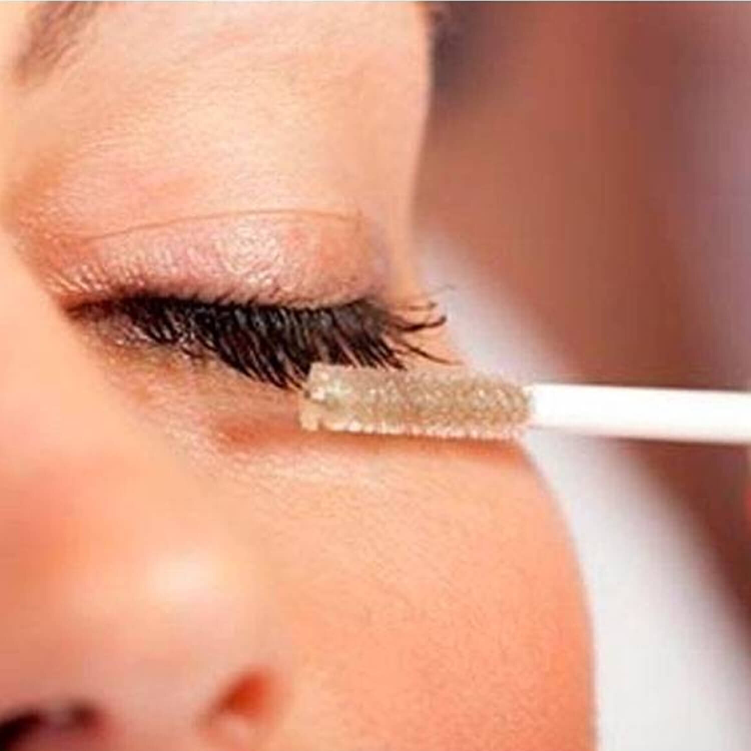 Сироватка для вій та брів Embryolisse Lashes And Brows Booster