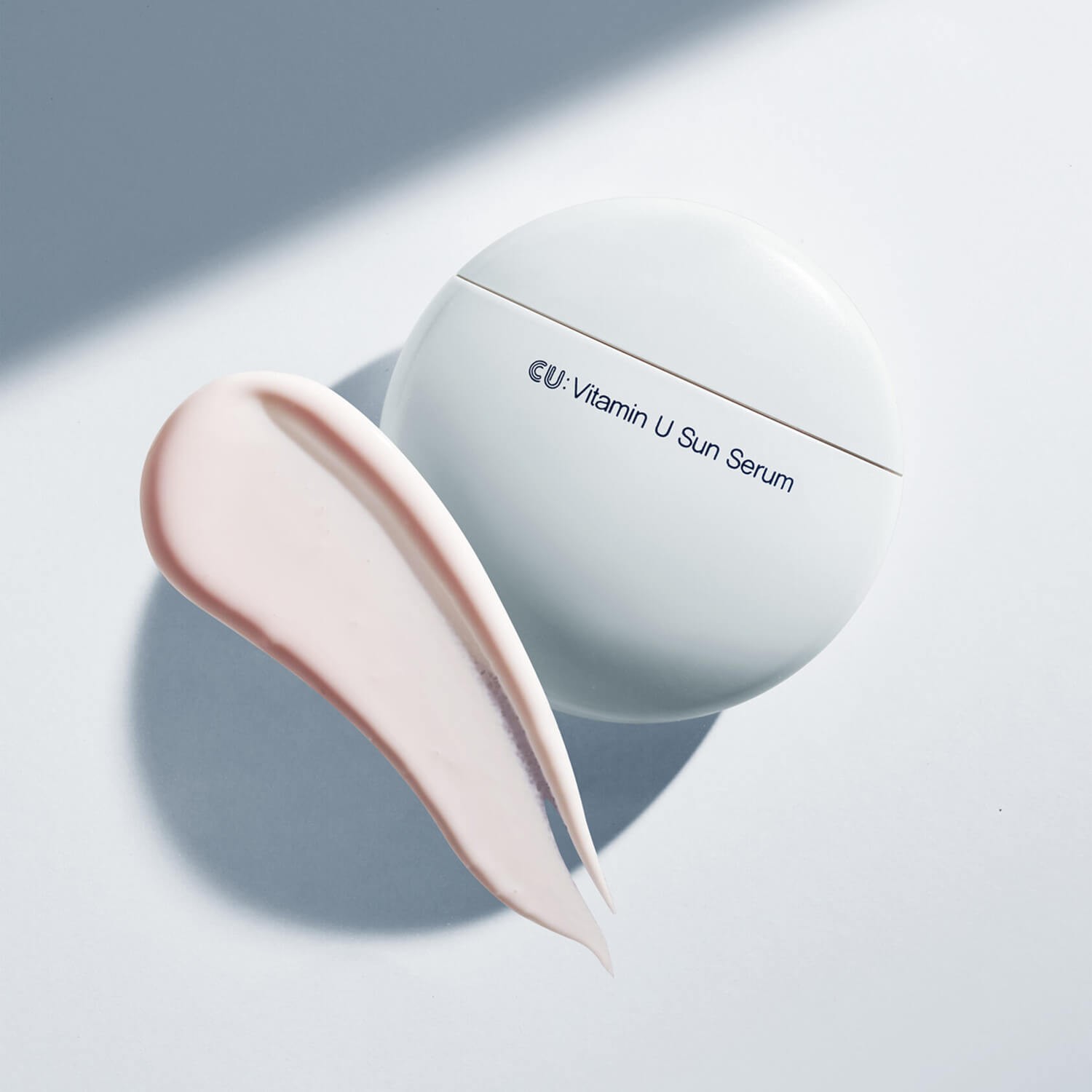 Солнцезащитная сыворотка с витамином U и витамином B12 CU Skin Cuskin Vitamin U Sun Serum SPF 50+ PA++++