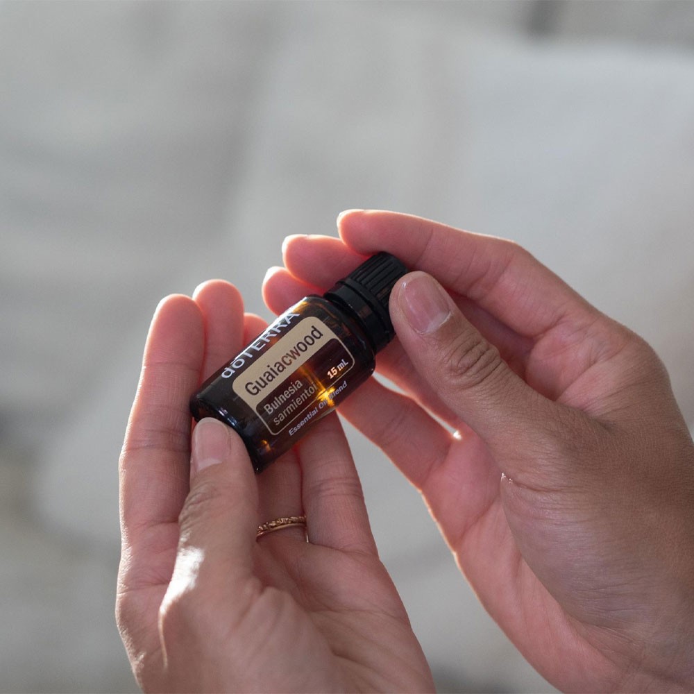 Гваяковое дерево DoTERRA Guaiacwood