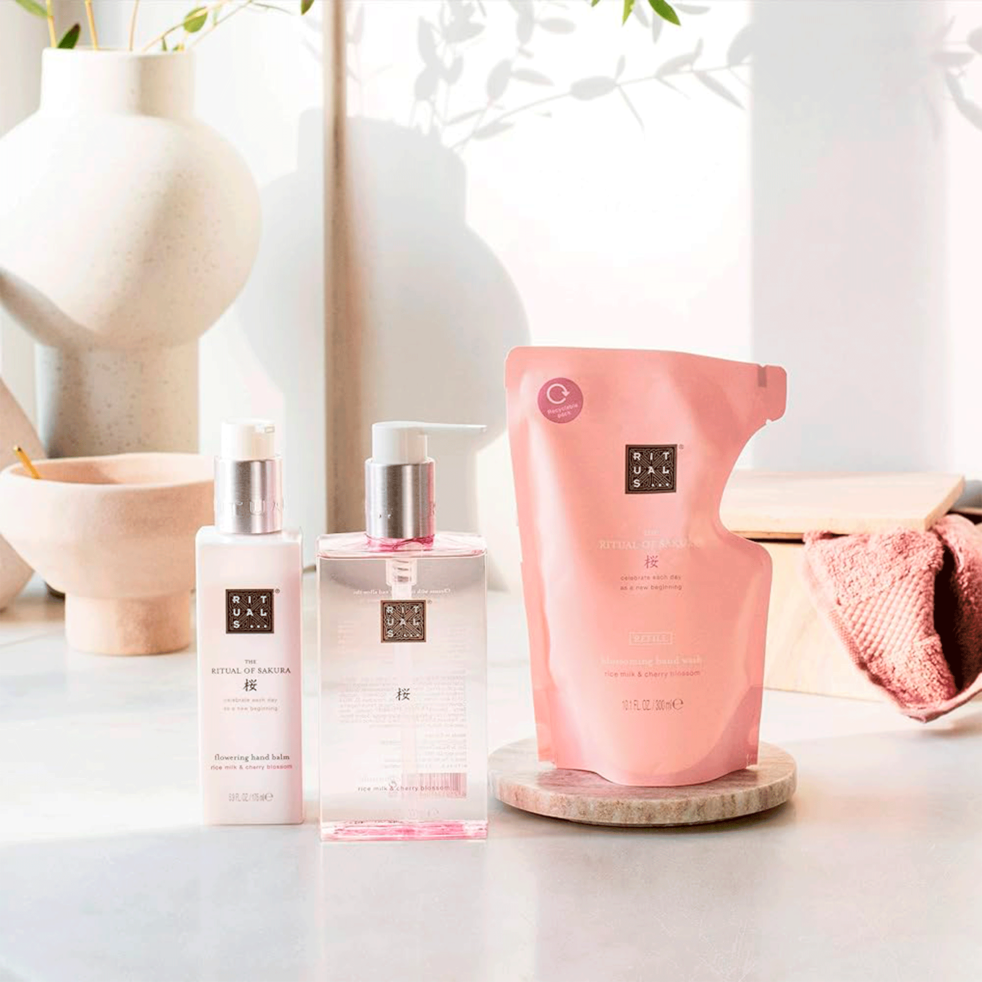 Питательное мыло для рук Rituals The Ritual Of Sakura Hand Wash