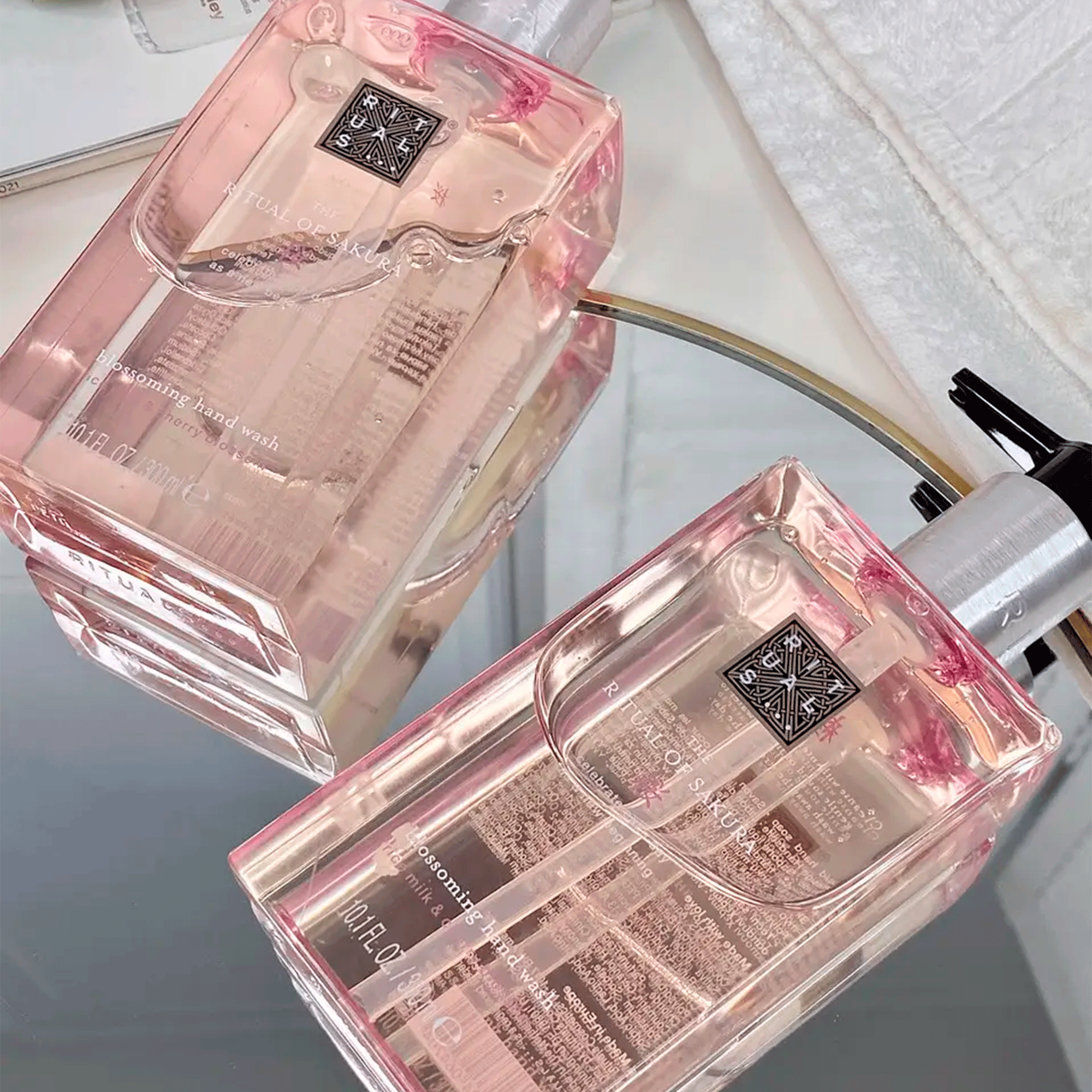 Питательное мыло для рук Rituals The Ritual Of Sakura Hand Wash