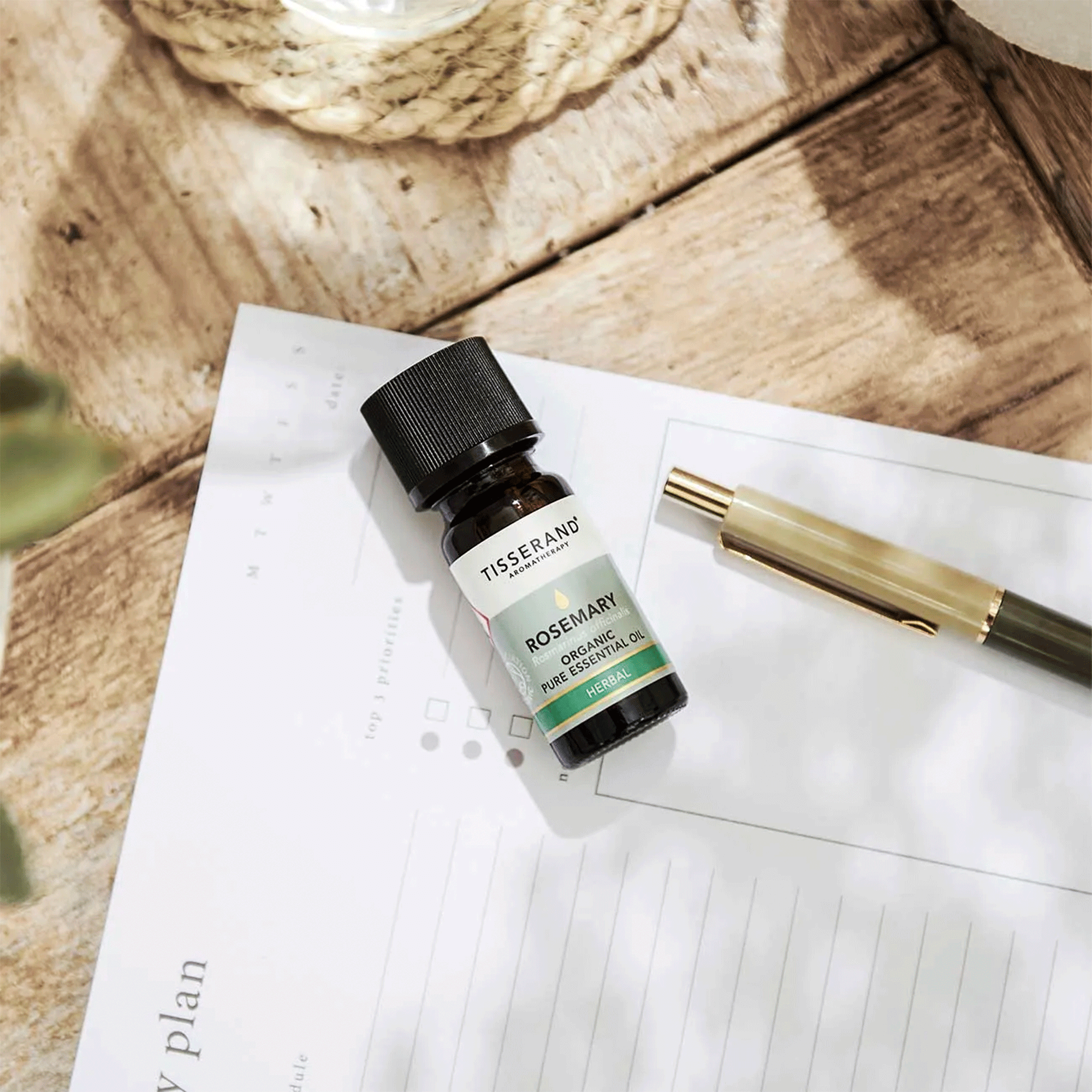 Ефірна олія розмарину Tisserand Rosemary Organic Essential Oil