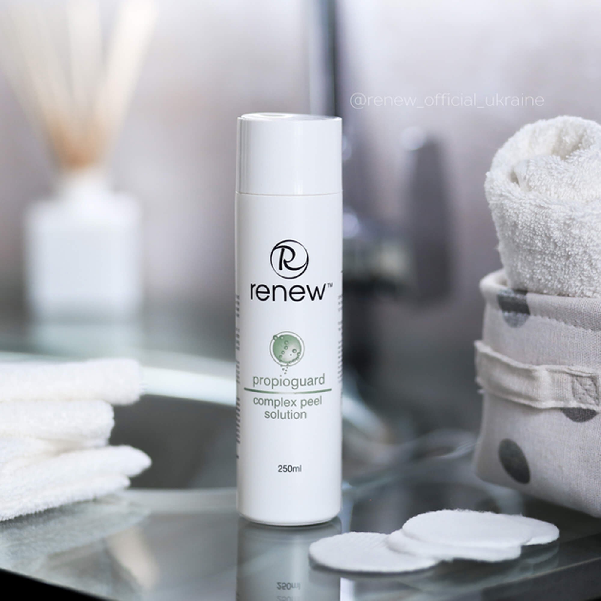 Комплексний розчин-пілінг для обличчя Renew Complex Peel Solution