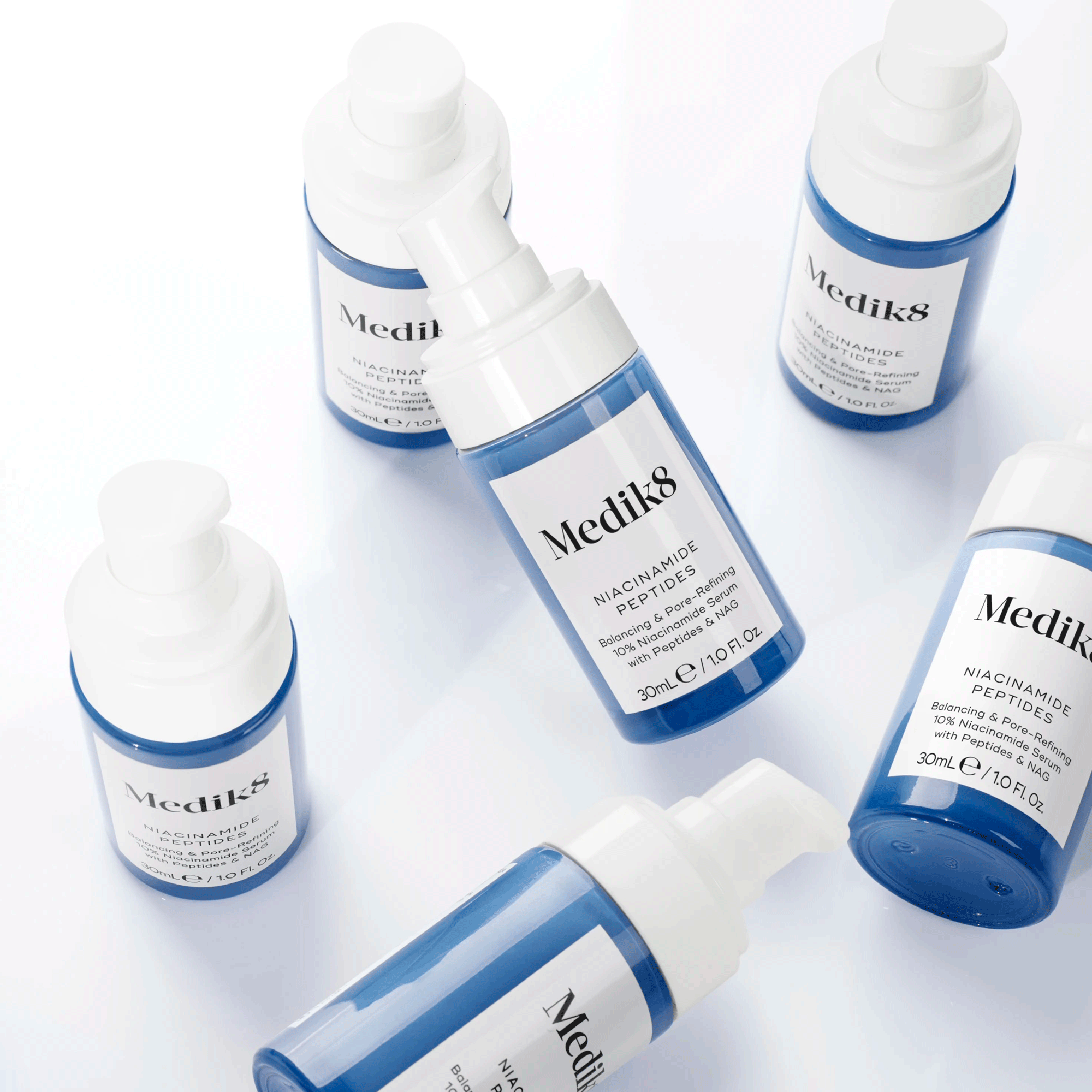 Пептидная сыворотка с 10% ниацинамидом Medik8 Niacinamide Peptides