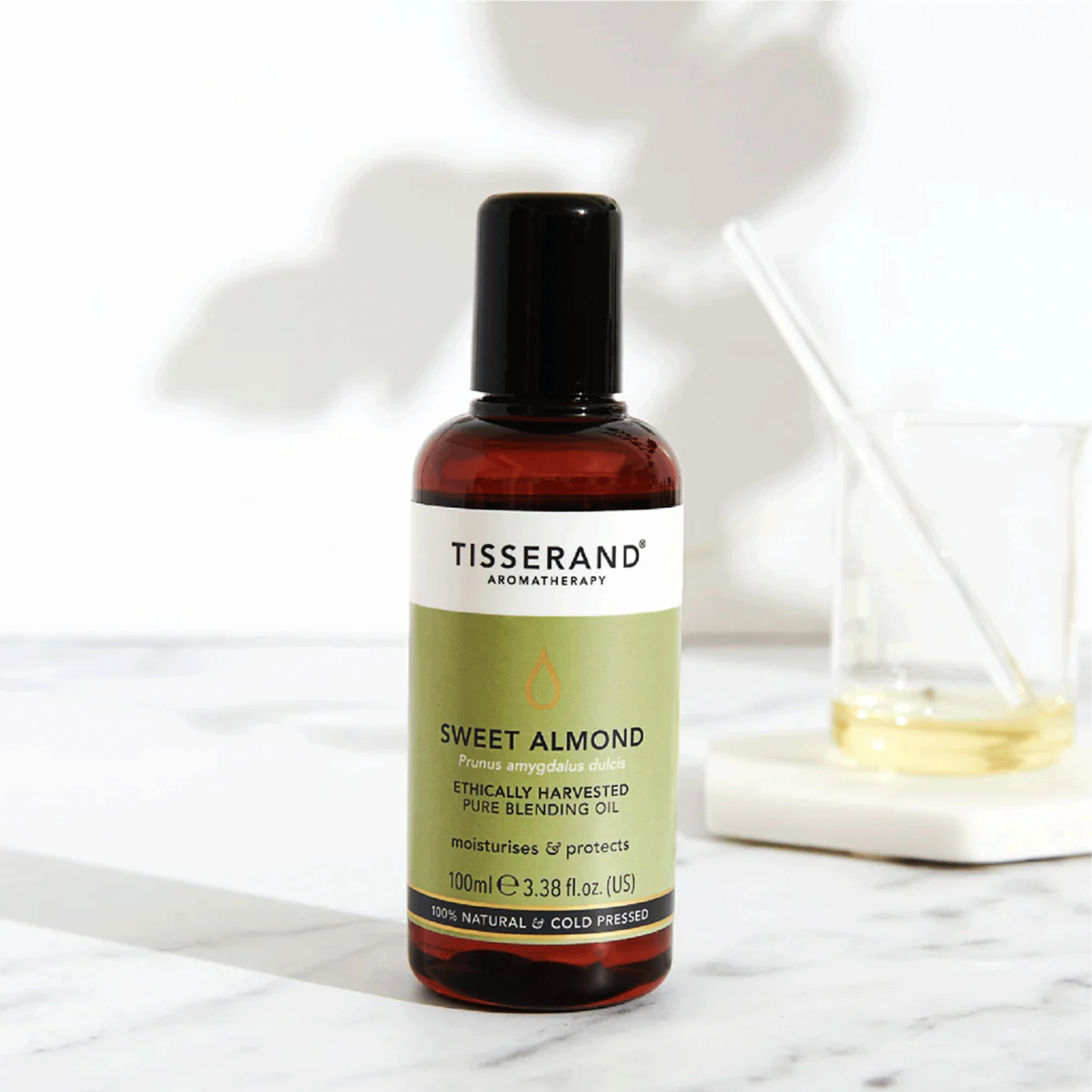 Эфирное масло сладкого миндаля Tisserand Sweet Almond Ethically Harvested Essential Oil
