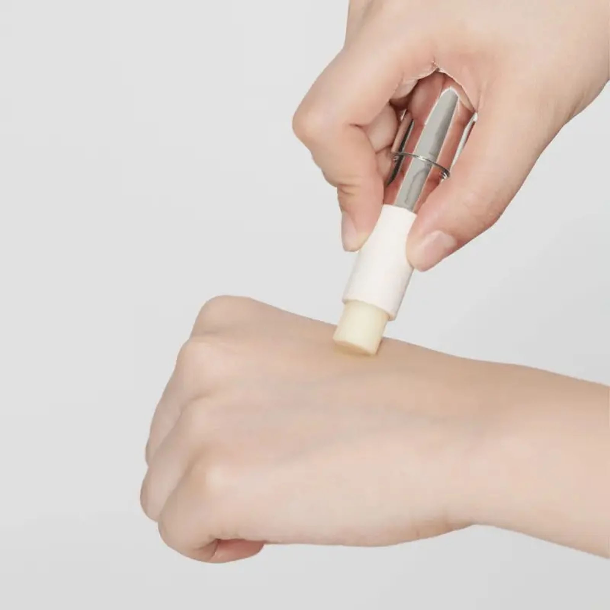 Rejuran Healer Calming Lip Balm - Успокаивающий бальзам для губ