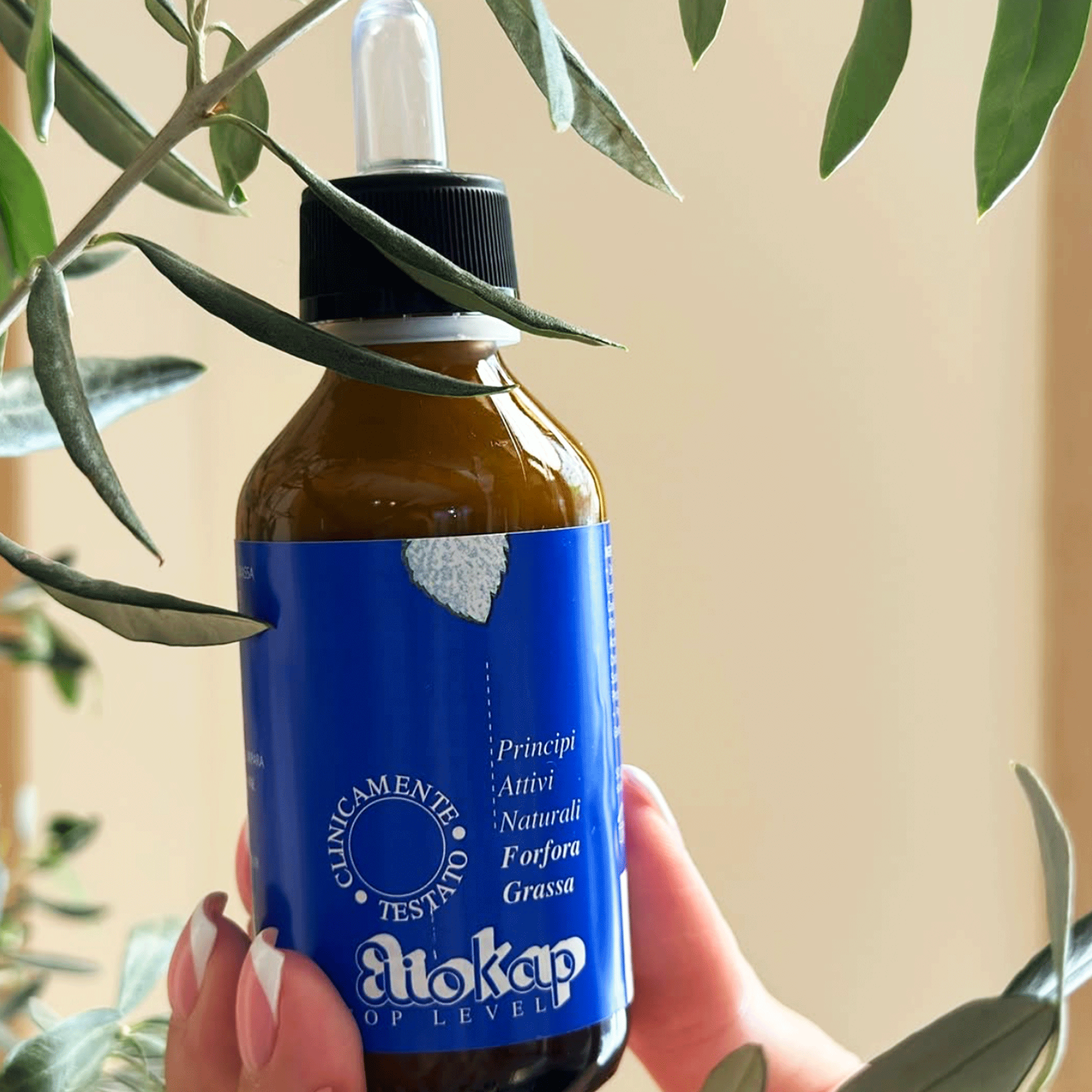 НАІ жирна лупа Eliokap Principi Attivi Naturali Forfora Grassa