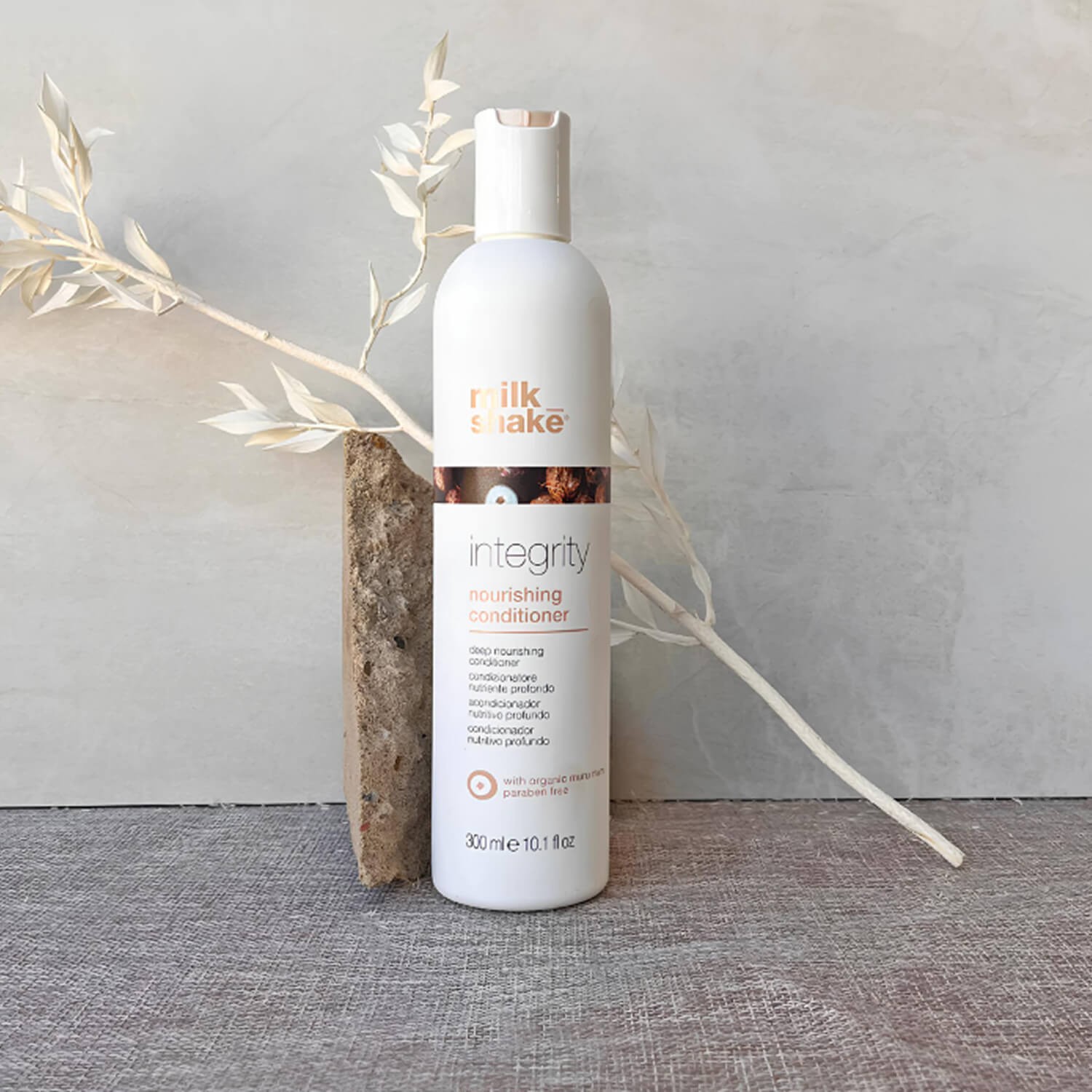 Кондиционер для питания и увлажнения волос Milk Shake Integrity Nourishing Conditioner