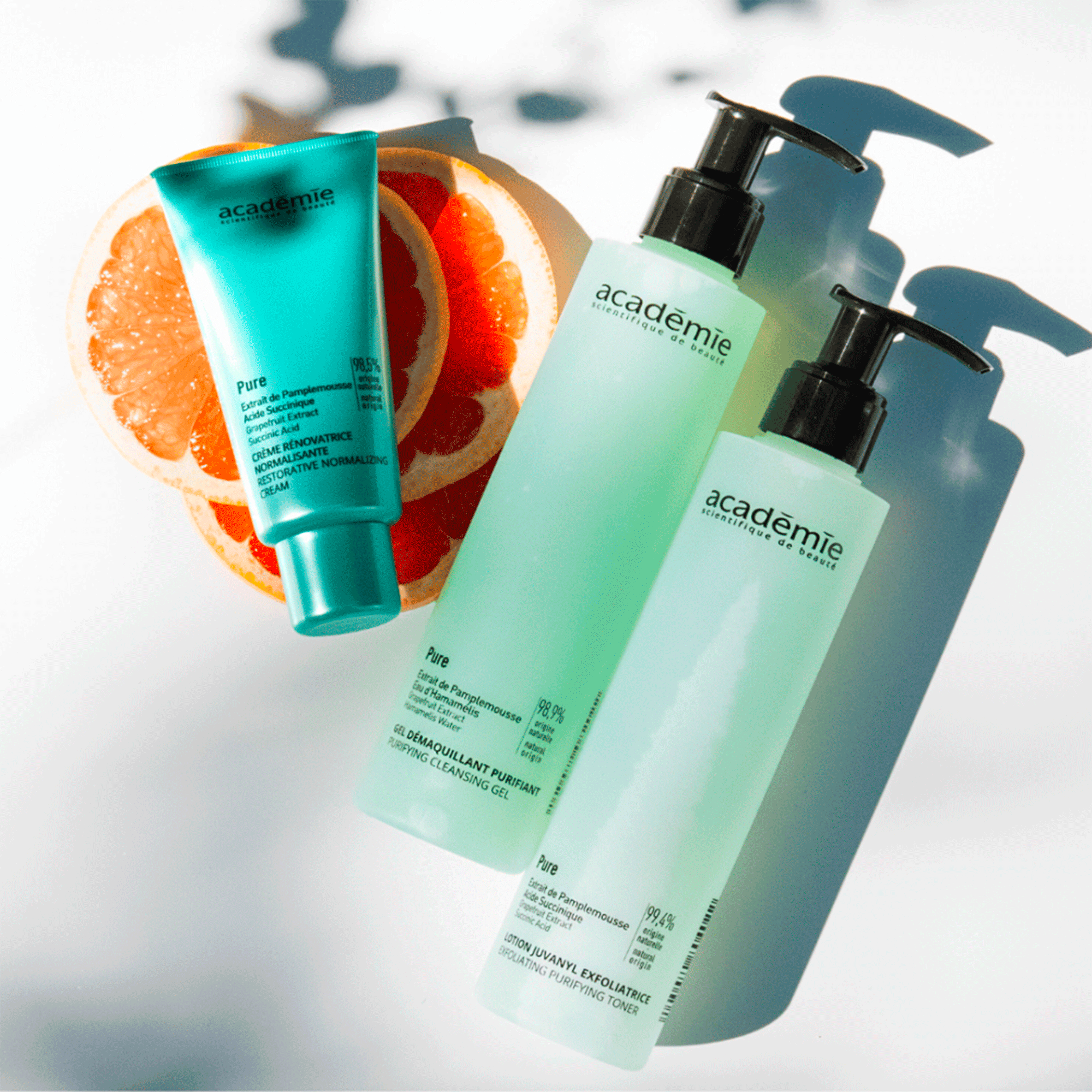 Відлущуючий очищаючий тонік Academie Exfoliating Purifying Toner