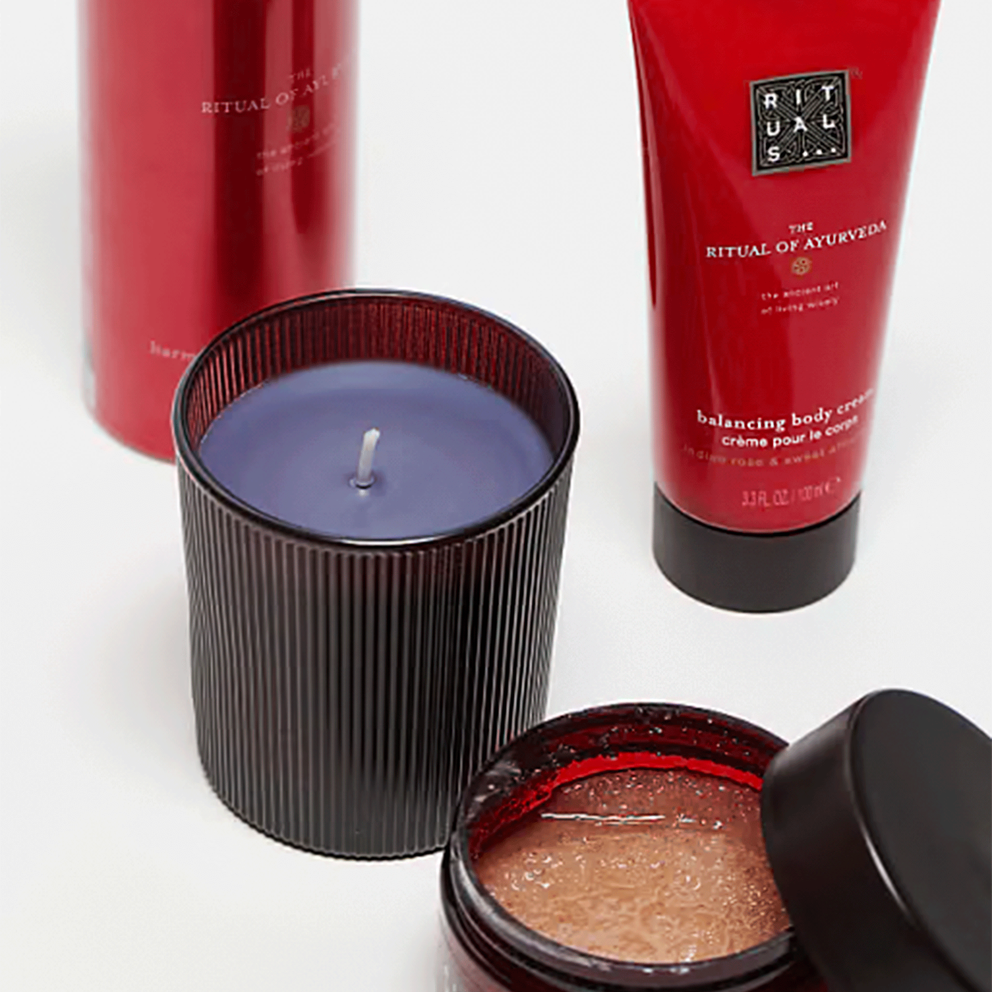 Подарочный набор Rituals The Ritual of Ayurveda Medium Gift Set 2025/2026