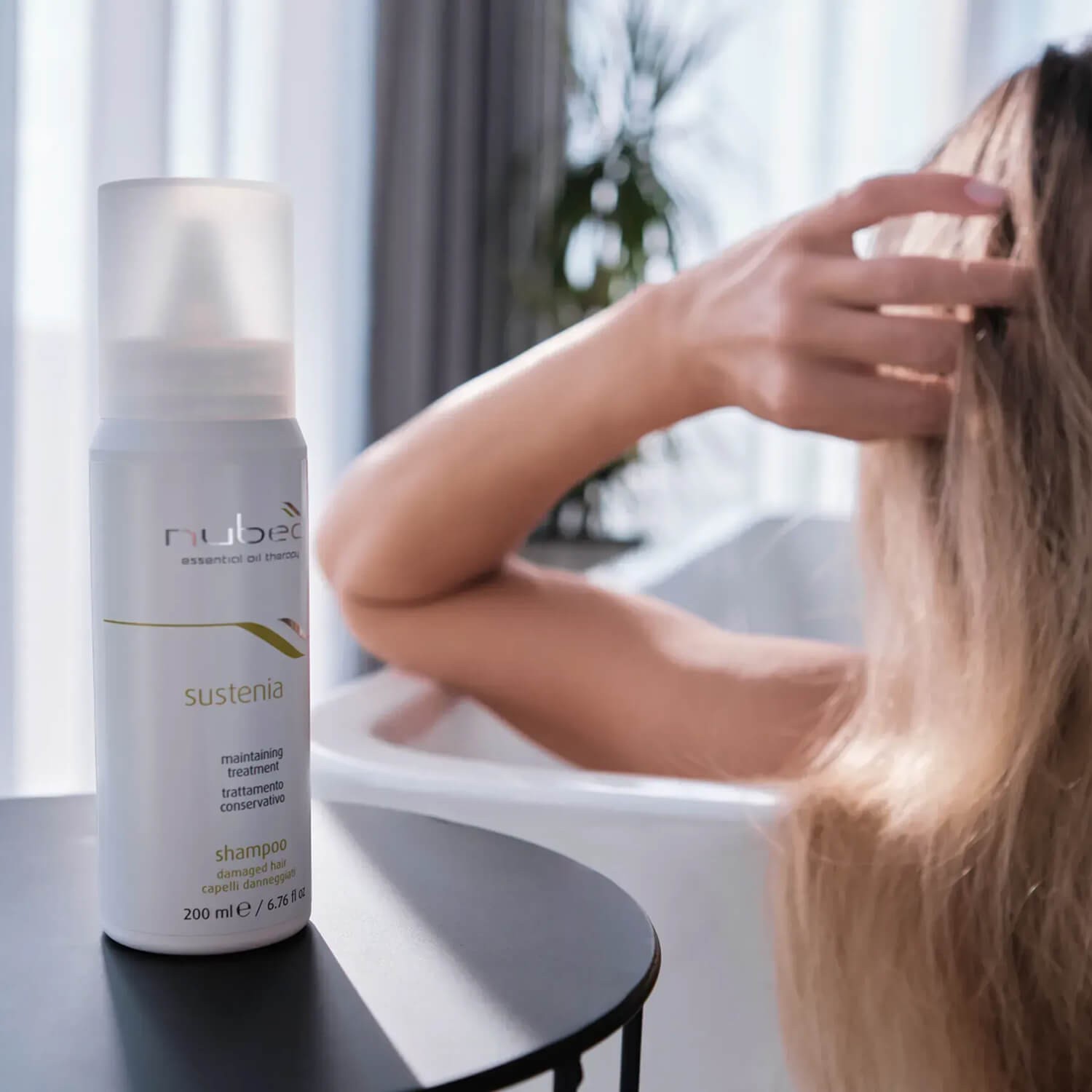 Шампунь для поврежденных волос Nubea Sustenia Damaged Hair Shampoo
