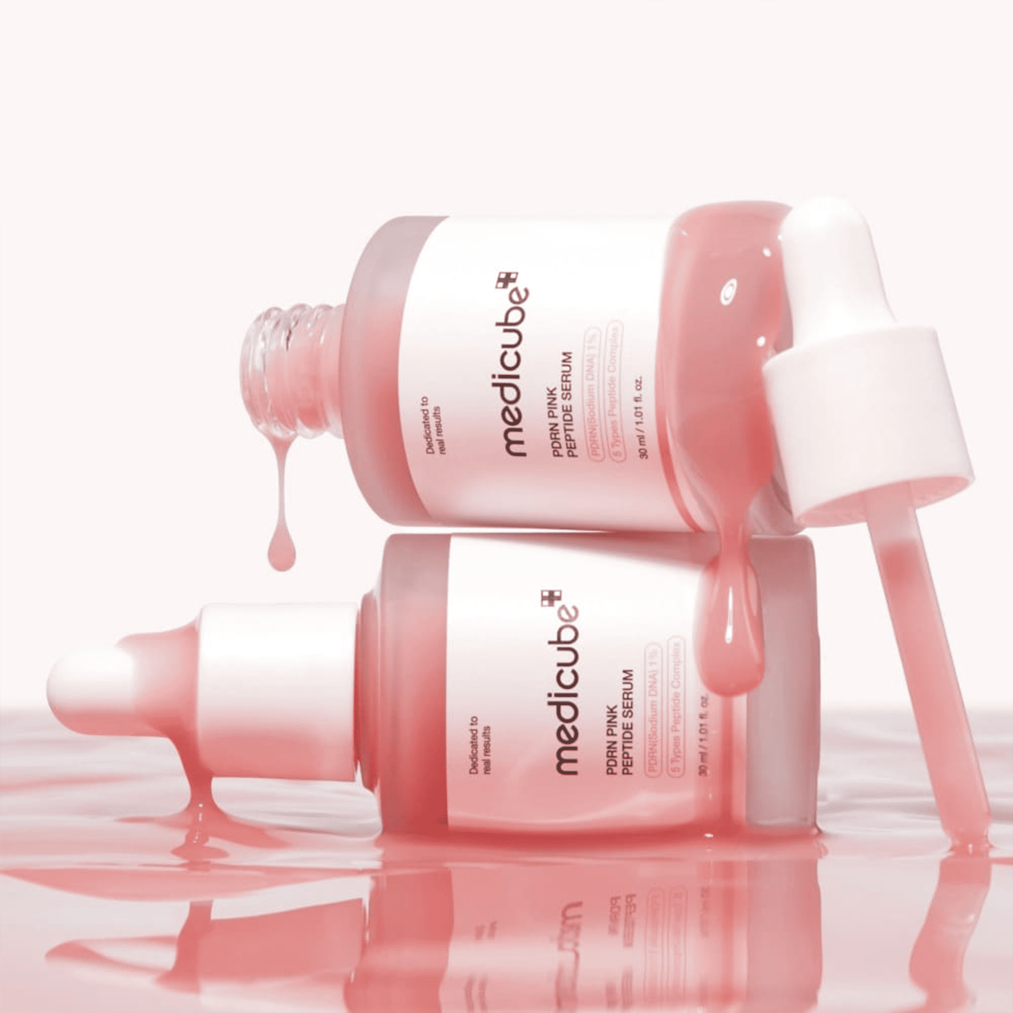Восстановительная сыворотка с полинуклеотидами и пептидами Medicube PDRN Pink Peptide Serum