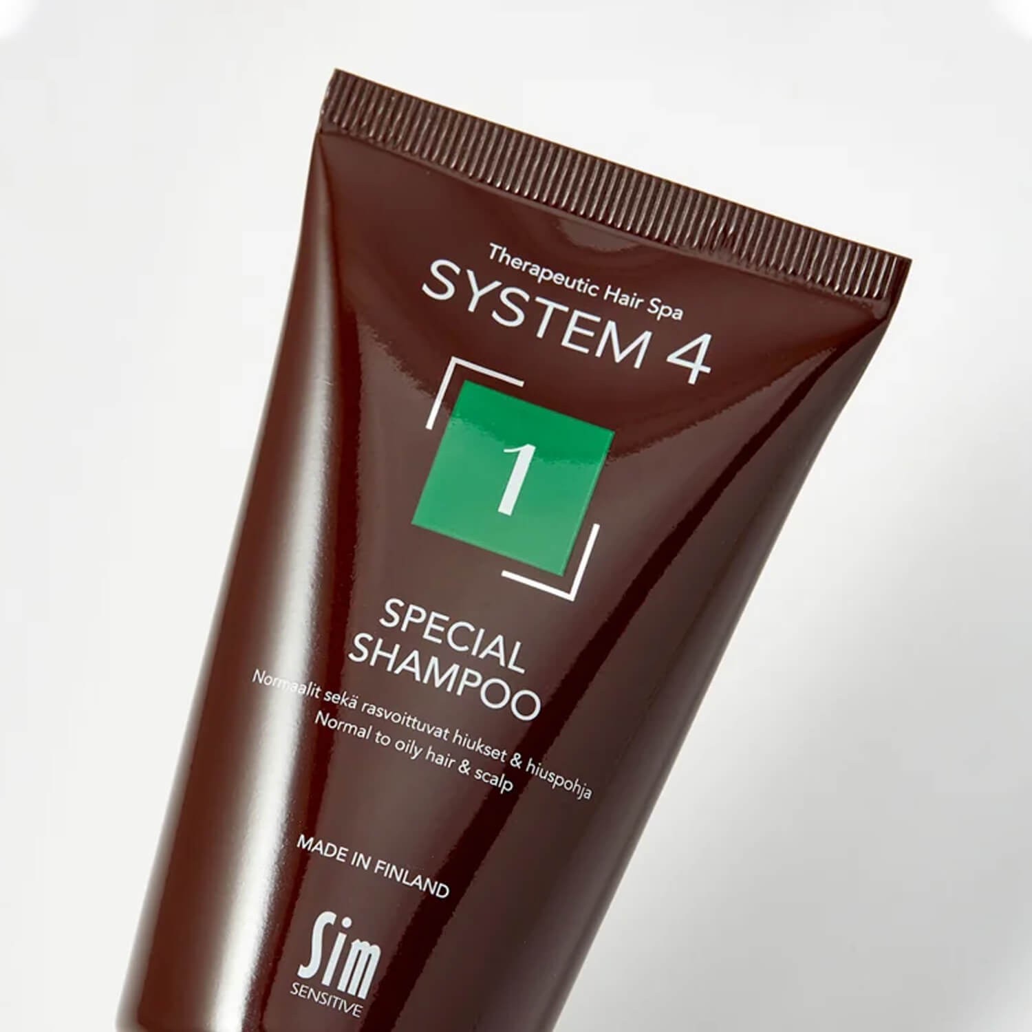 System 4 climbazole shampoo 1