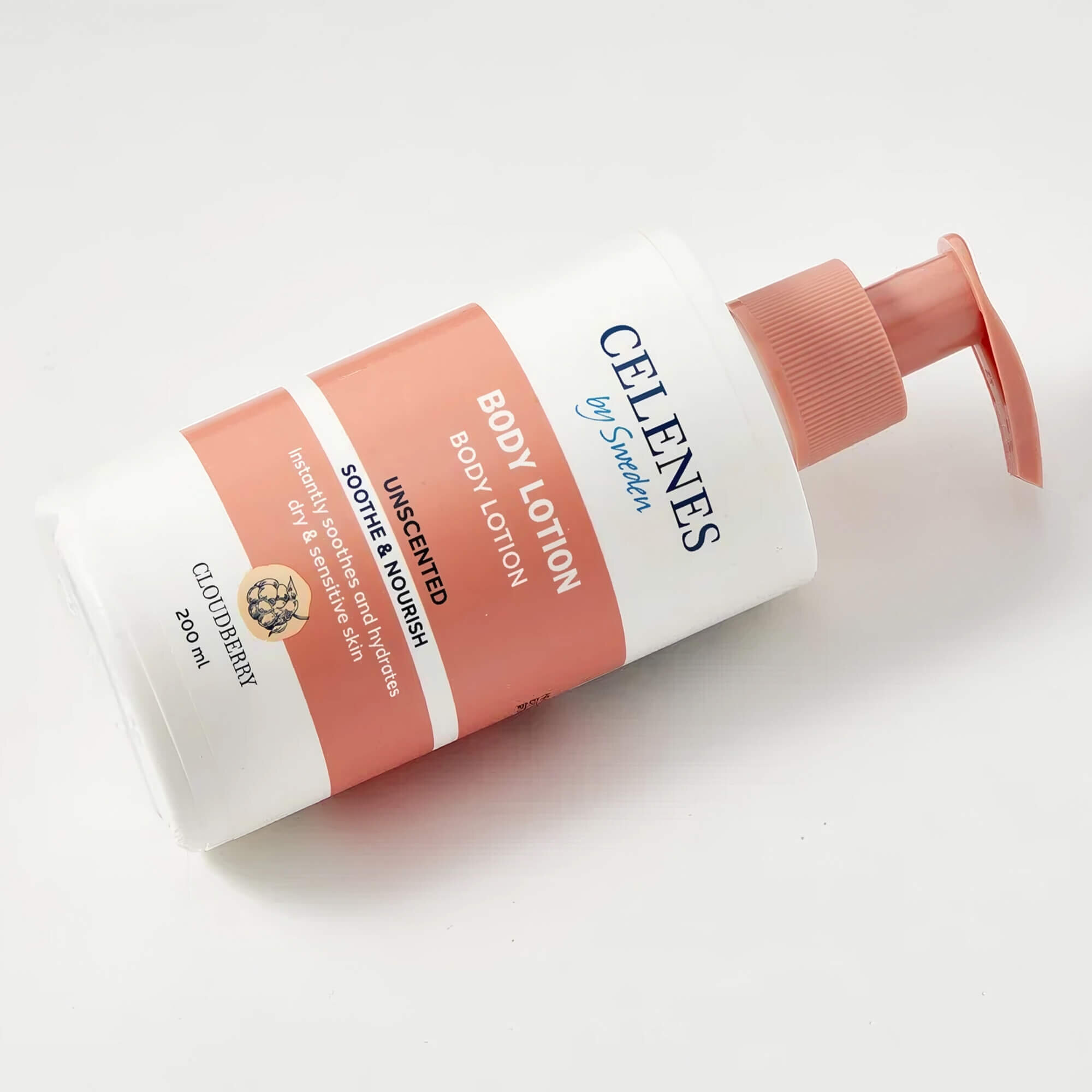 Лосьон для тела с морошкой Celenes Cloudberry Body Lotion Dry & Sensitive Skin