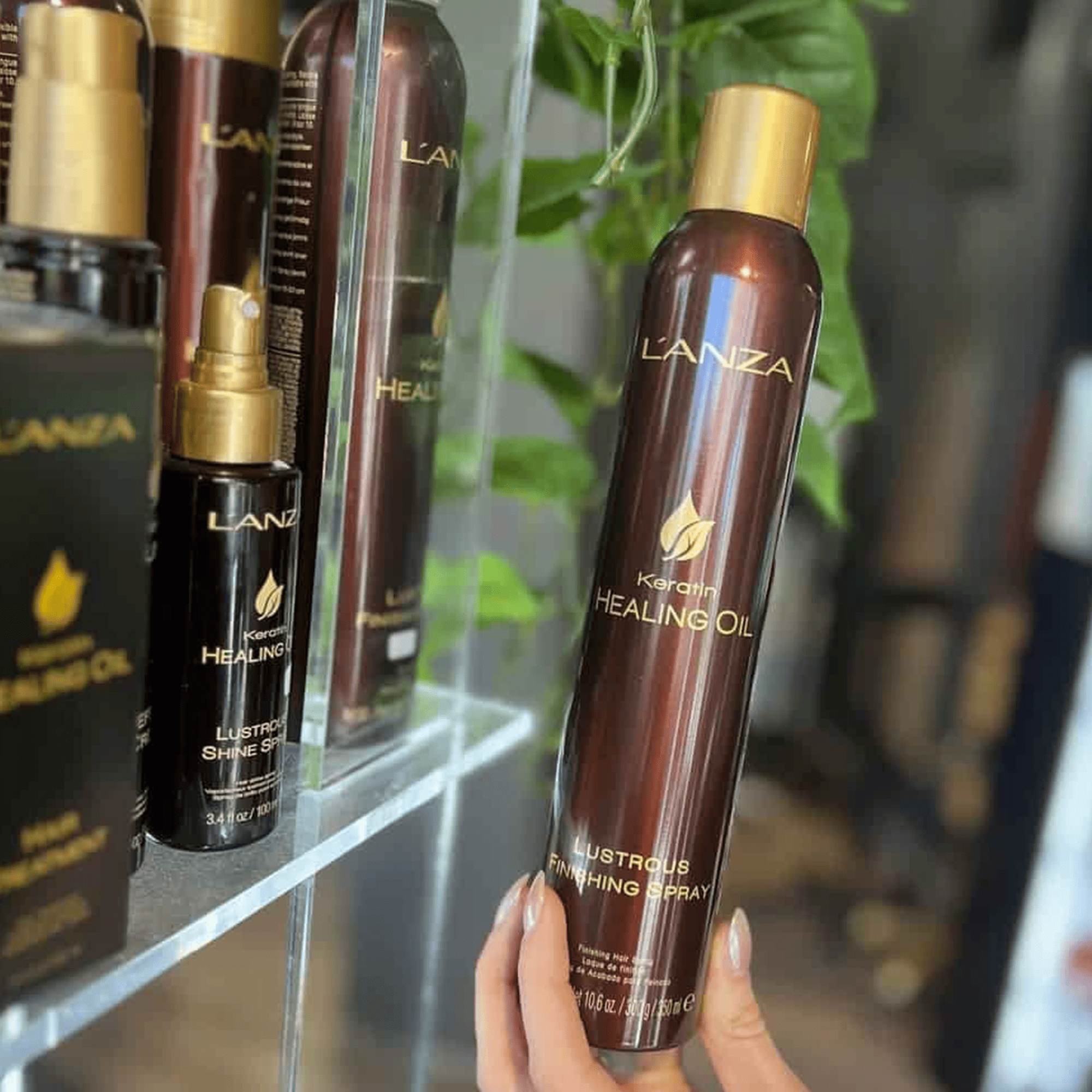 Лак-блиск із кератиновим еліксиром L’anza Keratin Healing Oil Lustrous Finishing Spray