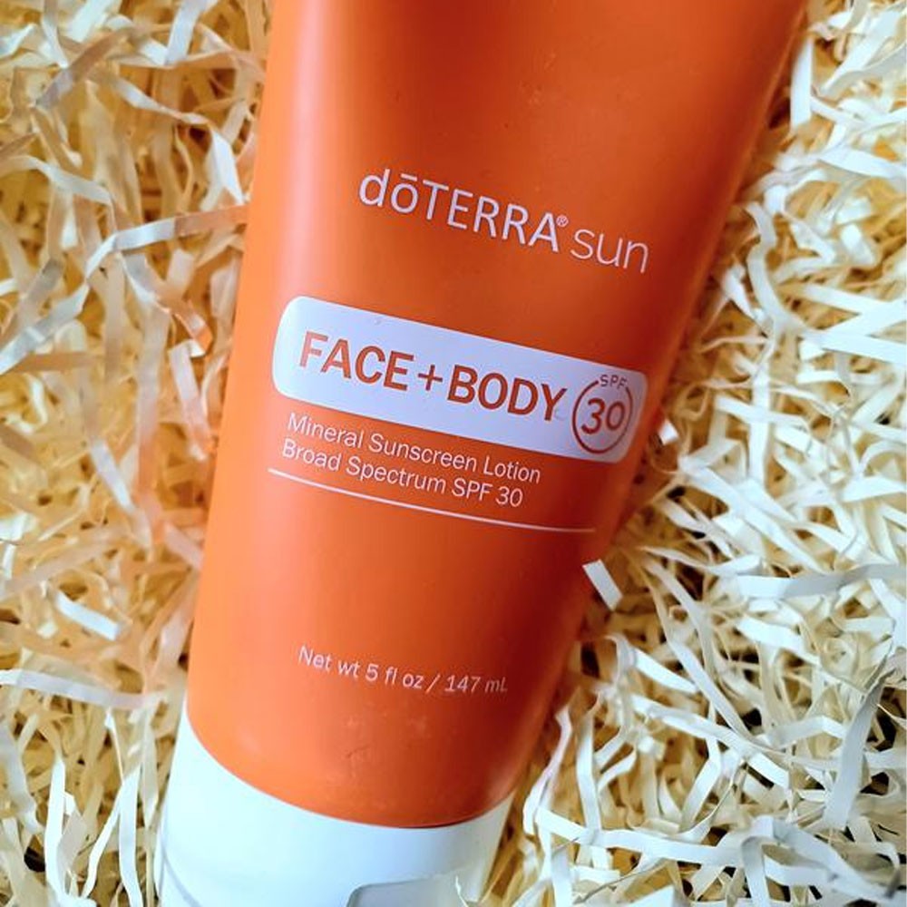 Сонцезахисний лосьйон для обличчя і тіла DoTERRA Sun Care Face & Body Lotion SPF-30