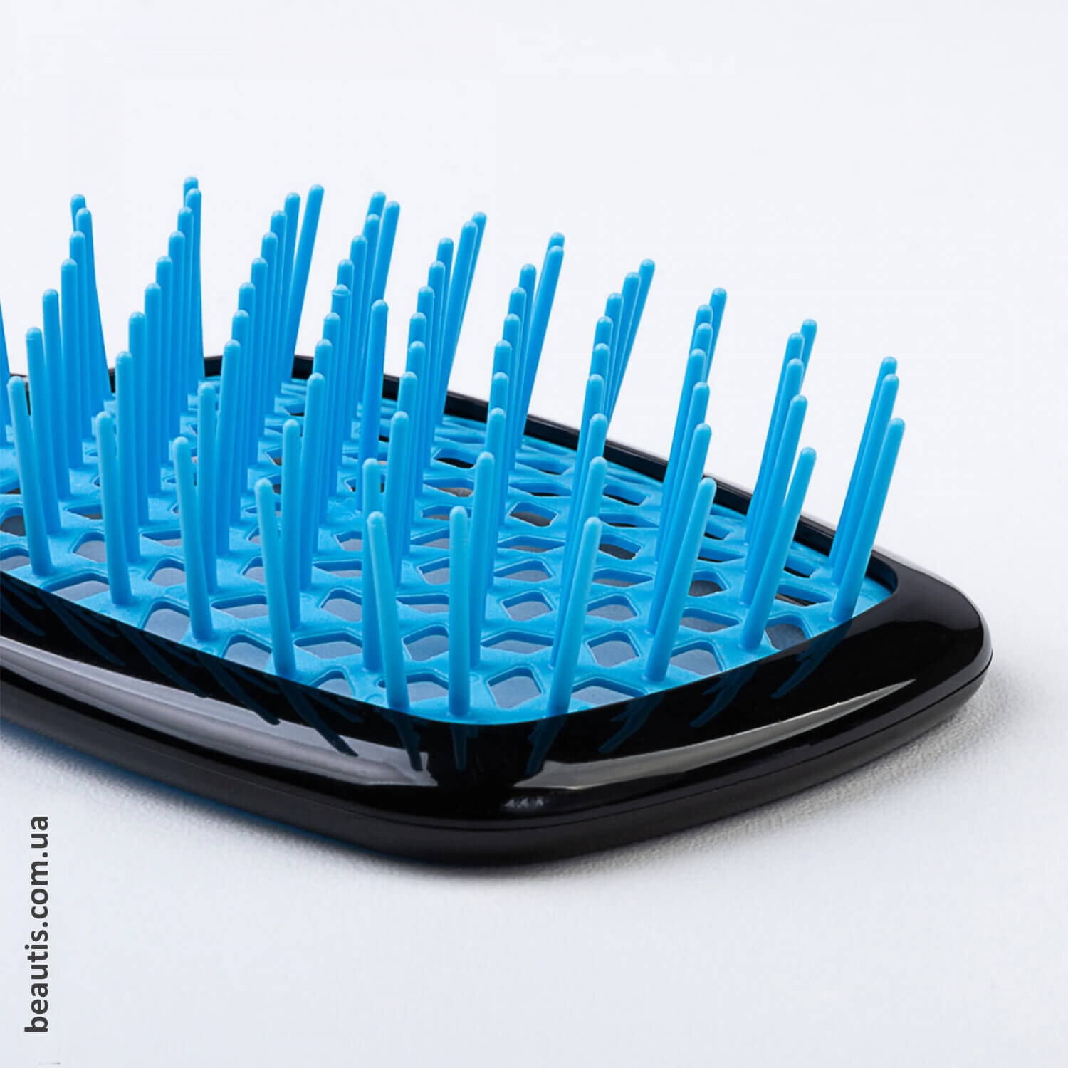 Гребінець чорний з блакитним Janeke Superbrush Standart Black & Blue