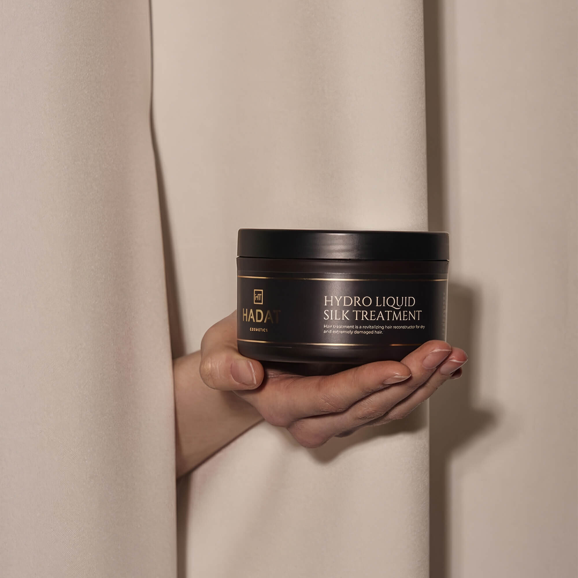 Маска для волос жидкий шелк Hadat Hydro Liquid Silk Treatmen