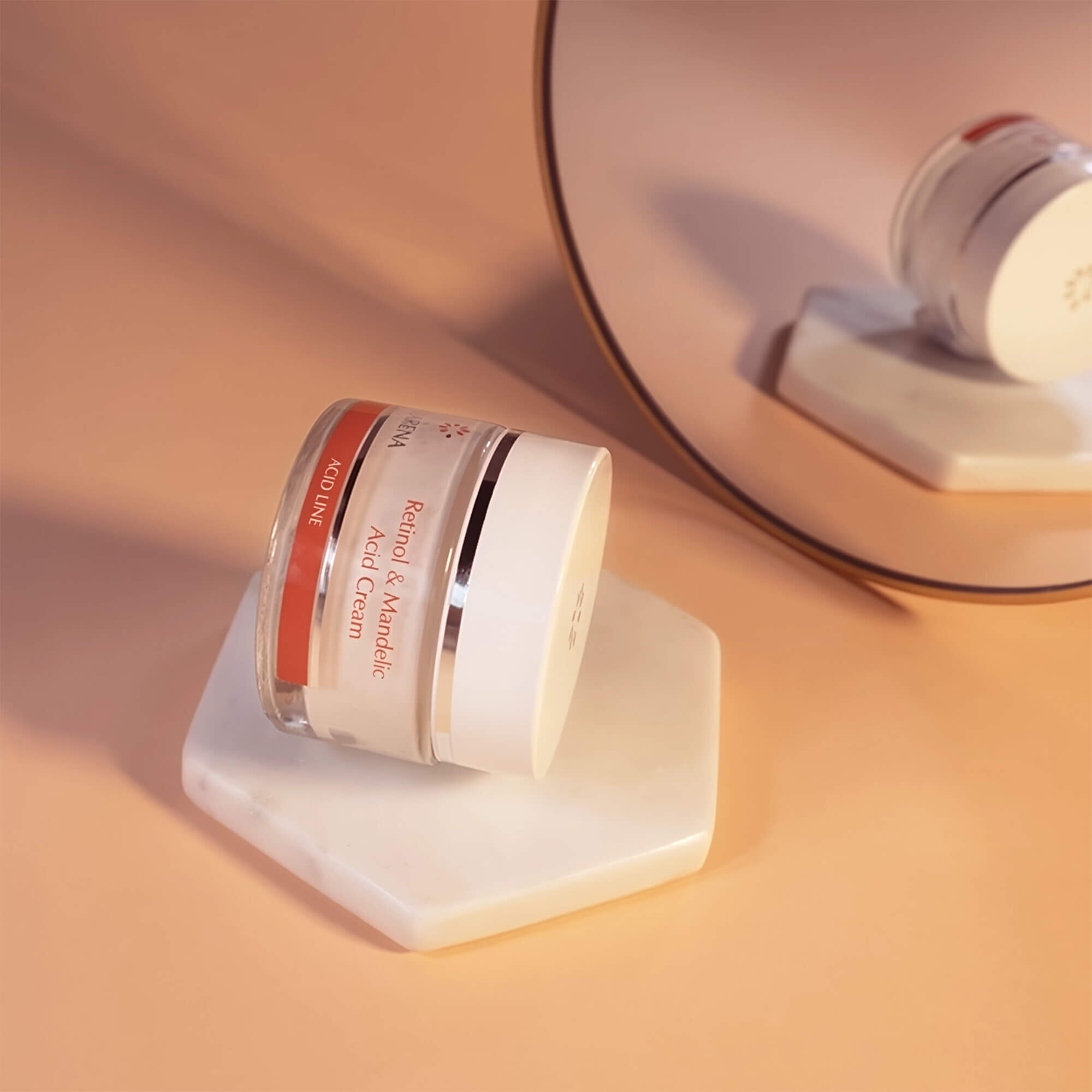 Крем против морщин с миндальной кислотой и ретинолом Clarena Retinol & Mandelic Acid Cream