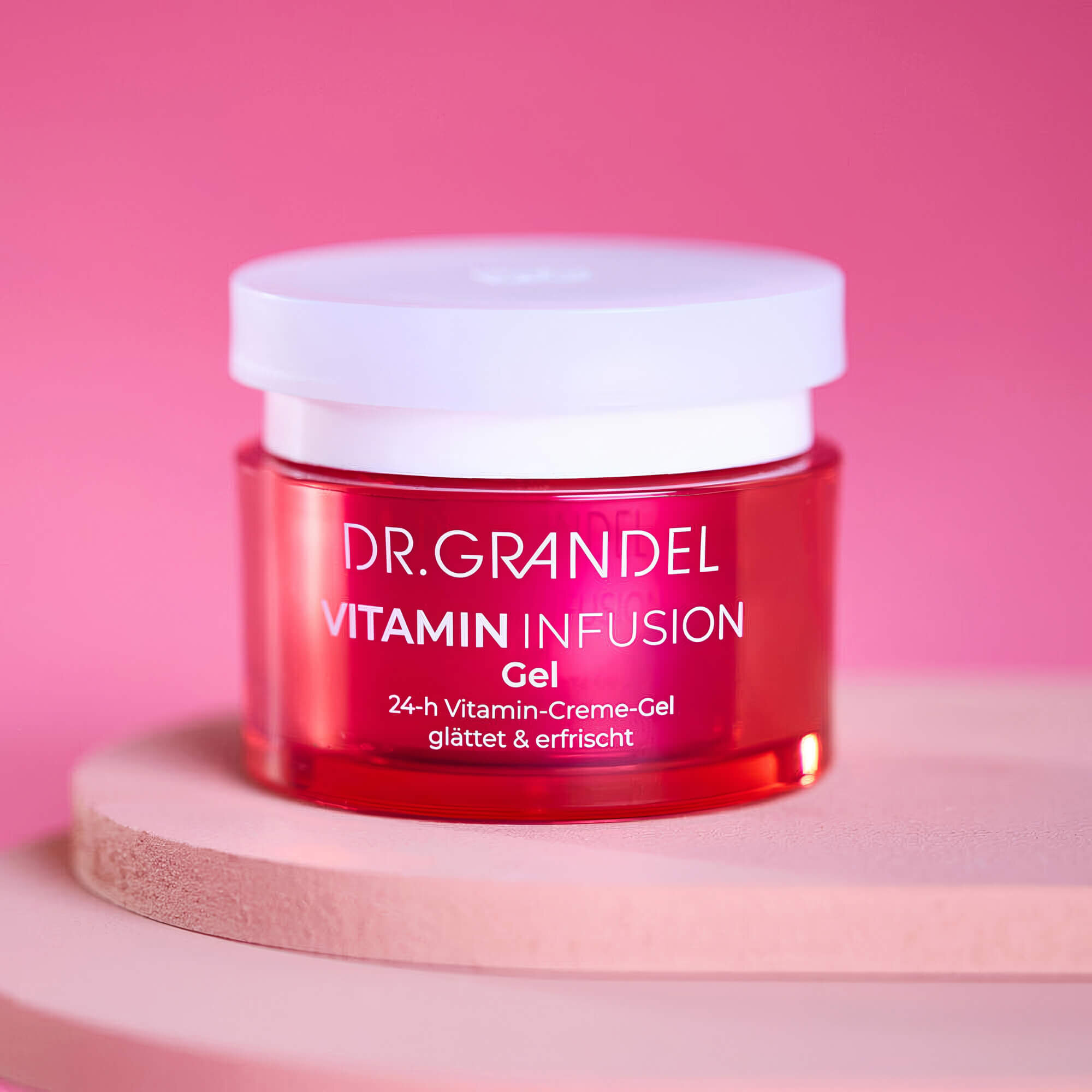 Розгладжуючий та освіжаючий крем-гель Dr.Grandel Vitamin Infusion Gel