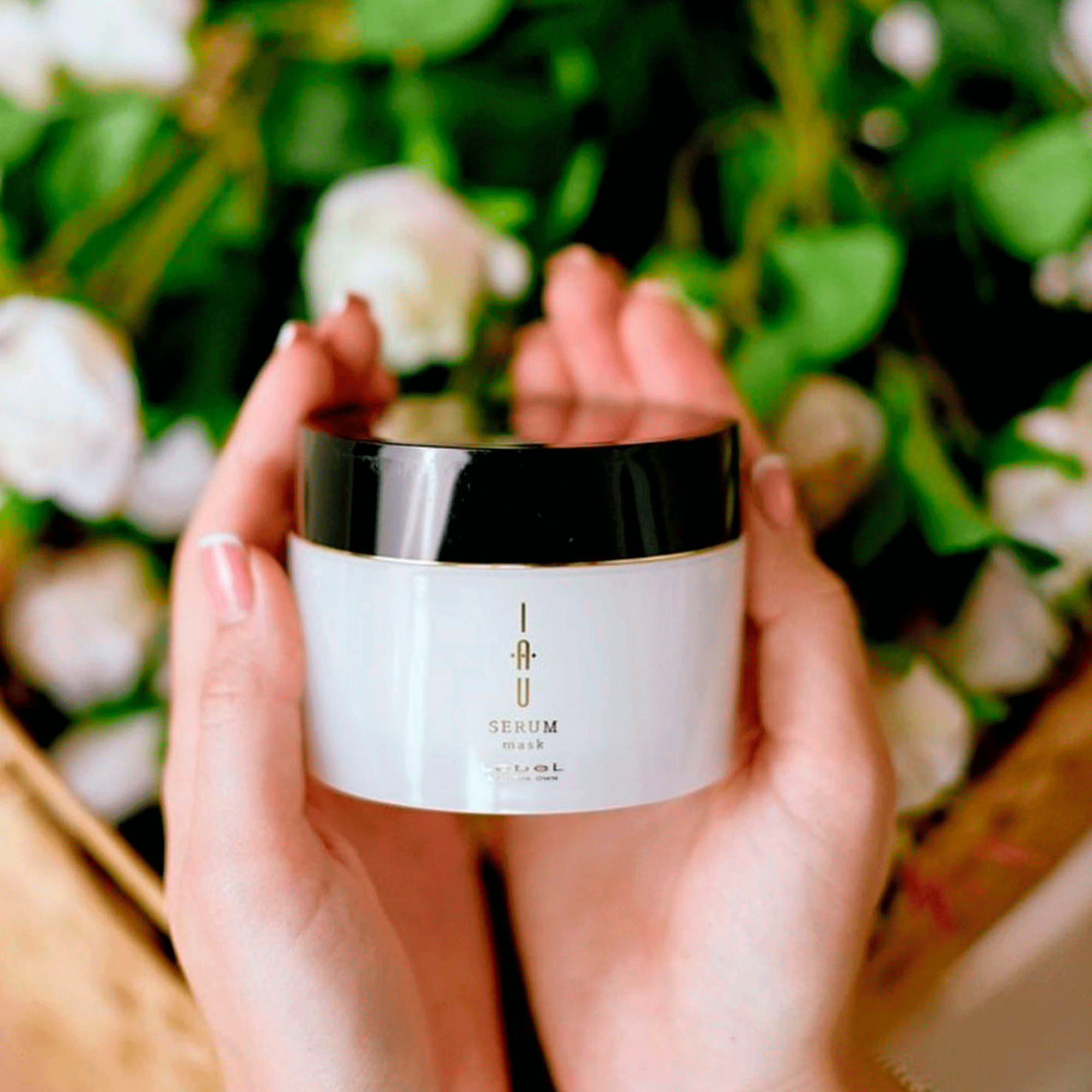 Маска для волосся Макадамія-кокос Lebel IAU Serum Mask