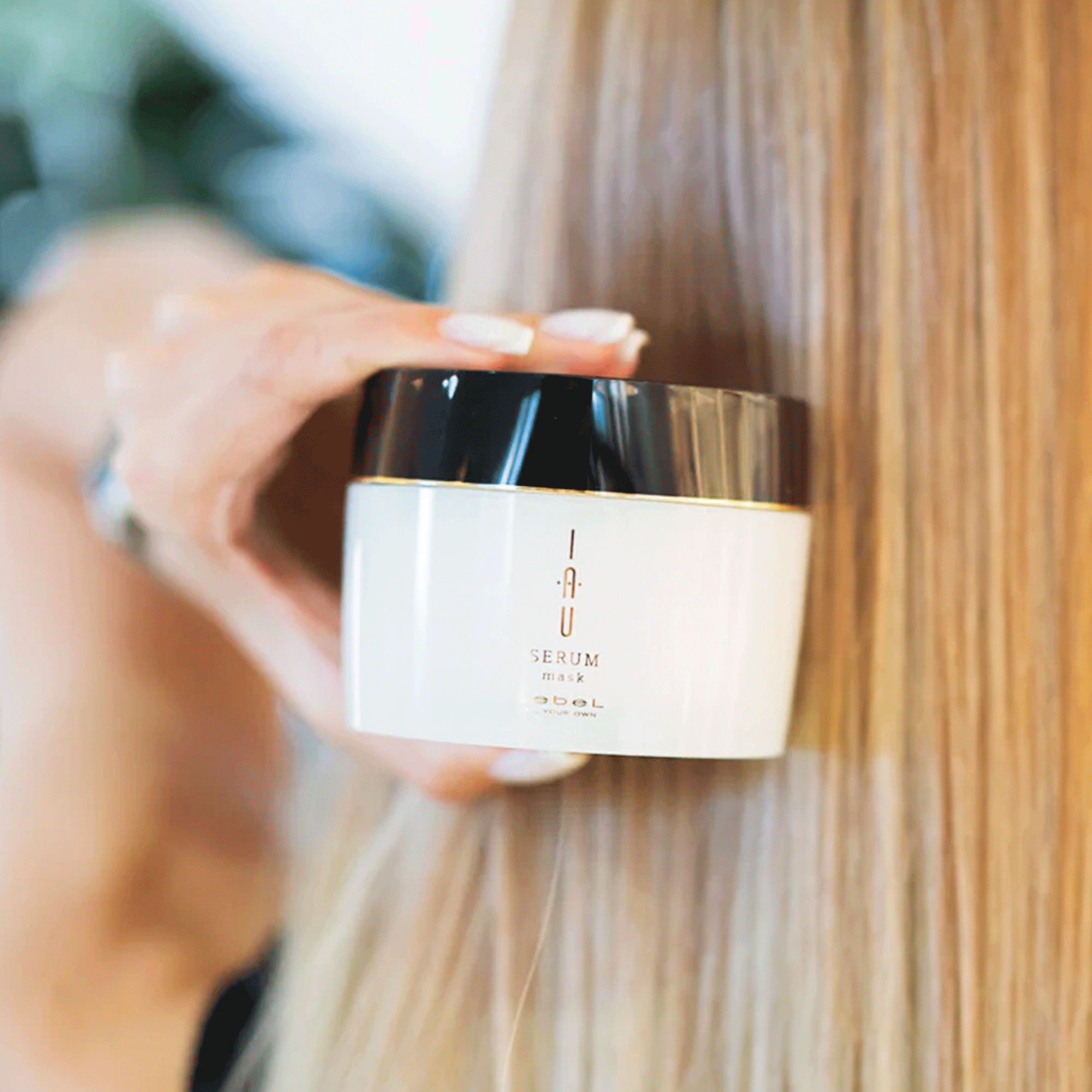 Маска для волосся Макадамія-кокос Lebel IAU Serum Mask