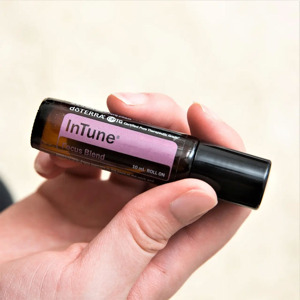 Ефірна олія для концентрації уваги DoTERRA InTune Focus Bland