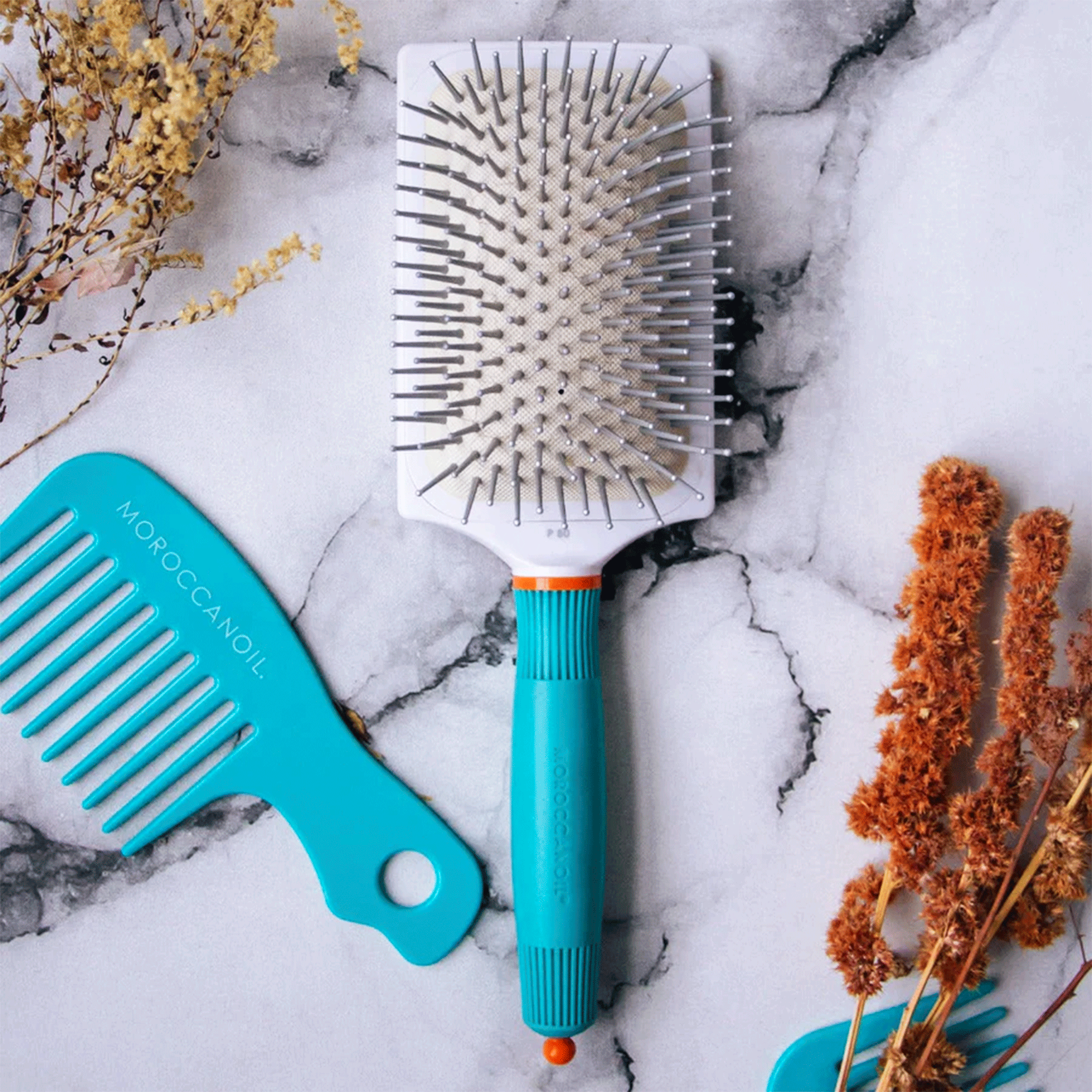 Щітка для волосся Moroccanoil Ceramic Ionic Paddle Hair Brush
