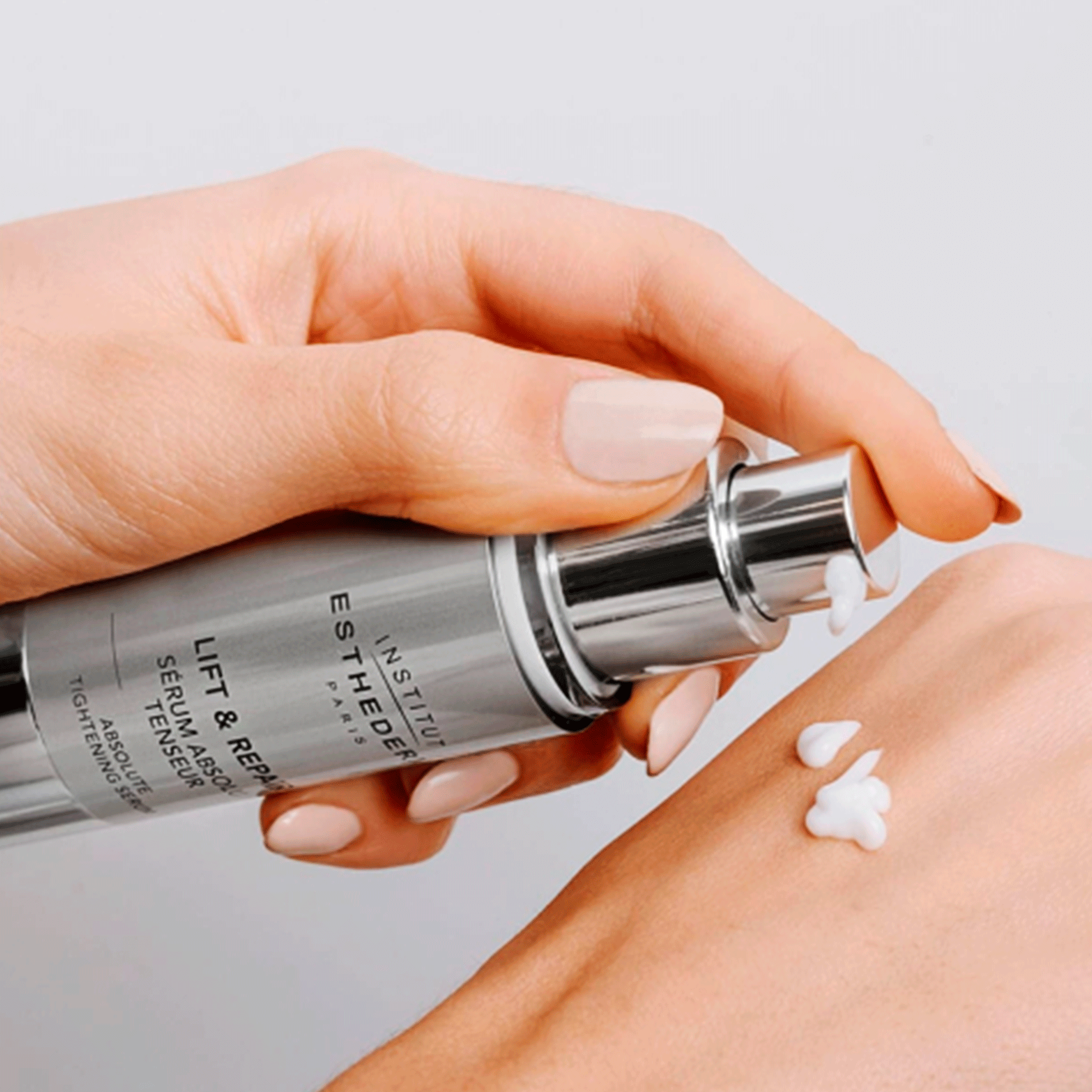 Ліфтингова сироватка Institut Esthederm Absolute Tightening Serum