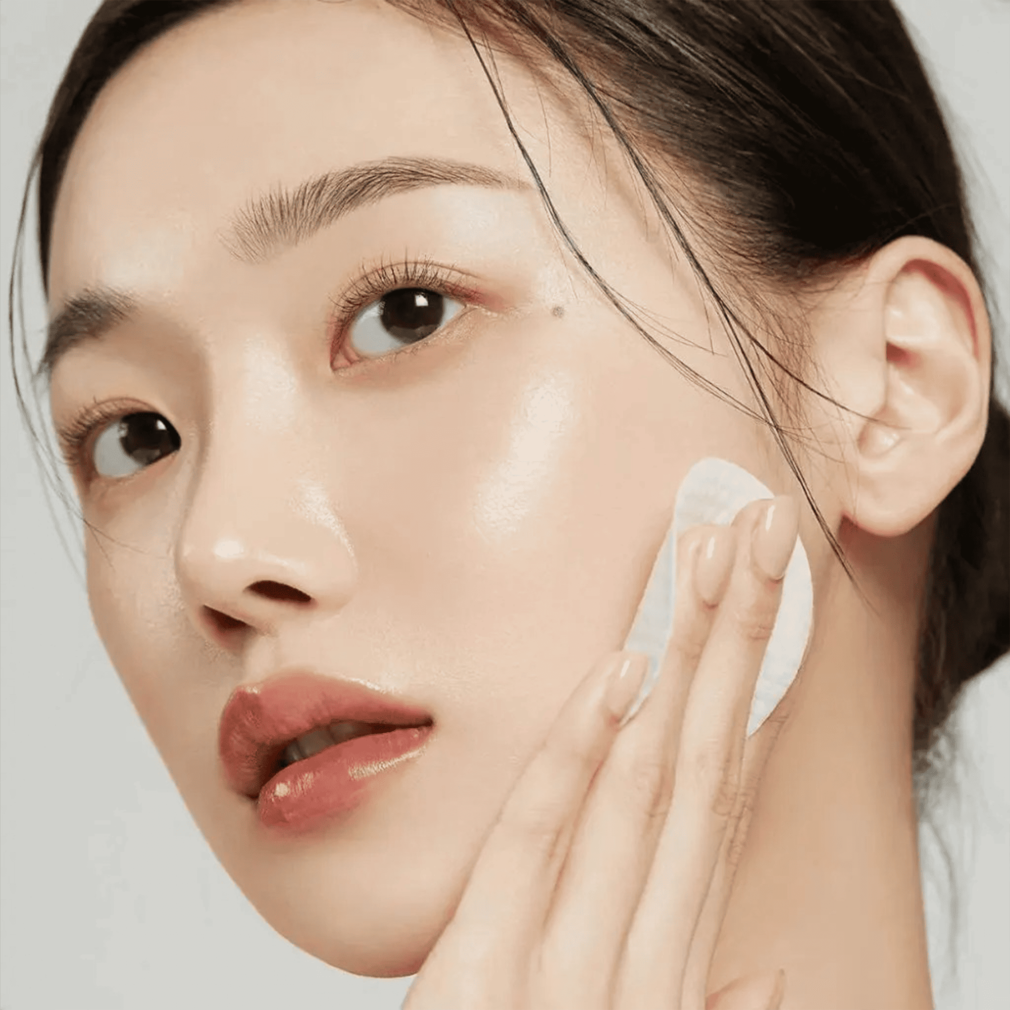 Пилинг-пэды для очищения и сужения пор Medicube Zero Pore Pad