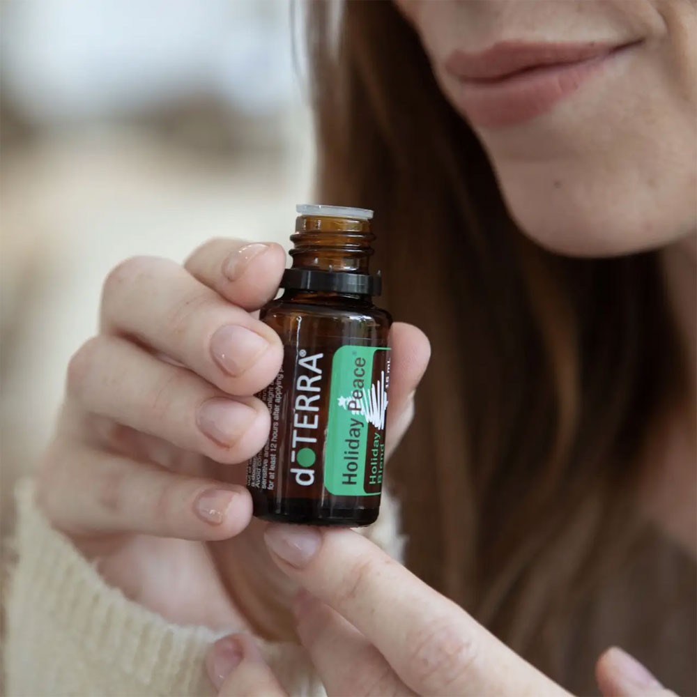 Смесь эфирных масел DoTERRA Holiday Peace Holiday Blend
