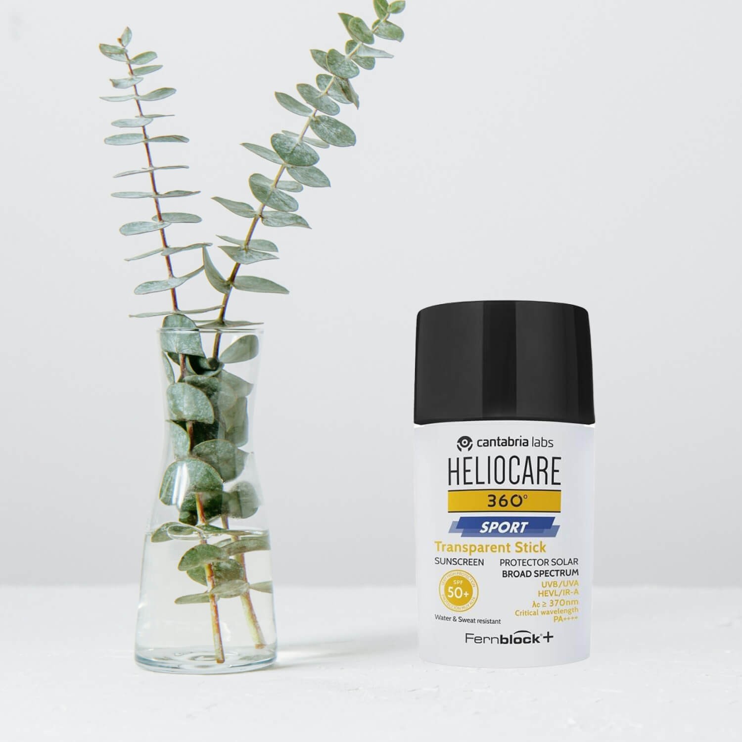Сонцезахисний стік для занять спортом Cantabria Labs Heliocare 360º Sport Transparent Stick SPF50+