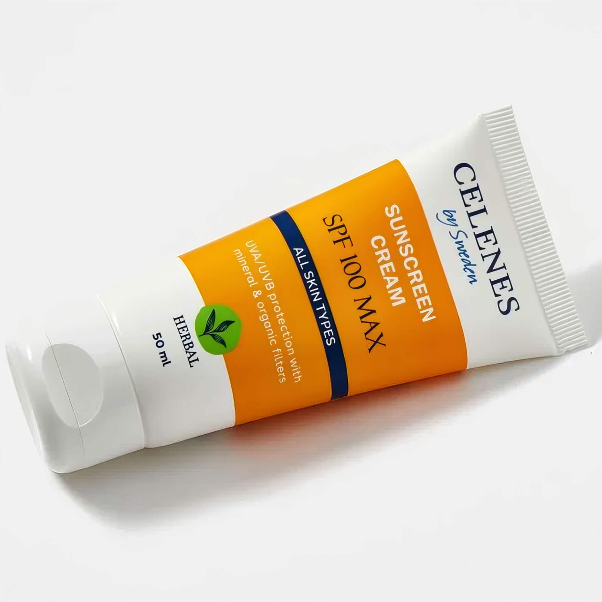 Сонцезахисний крем Celenes Sunscreen Cream SPF 100+ Max