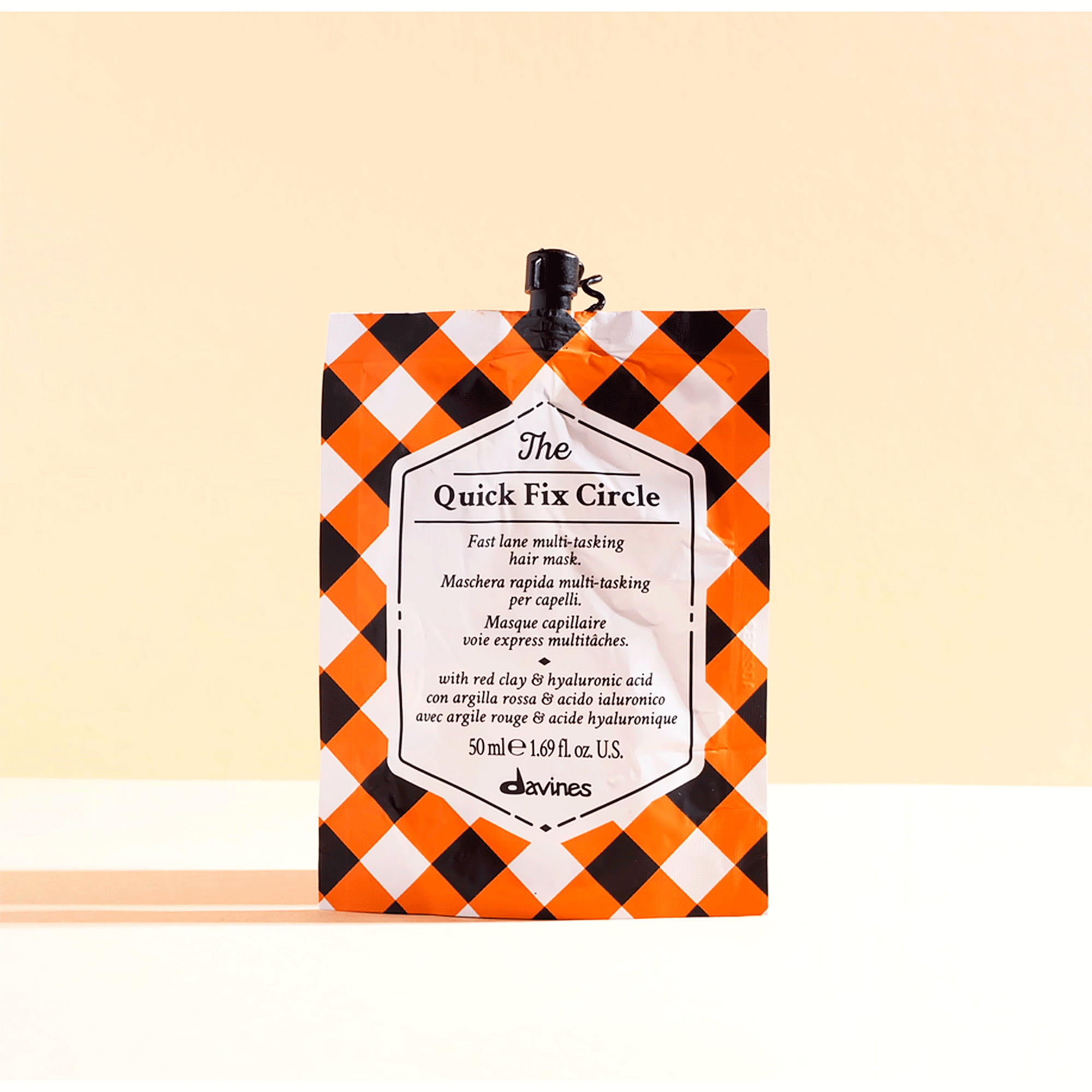 Маска для миттєвого зволоження та розгладжування структури волосся Davines The Quick Fix Circle