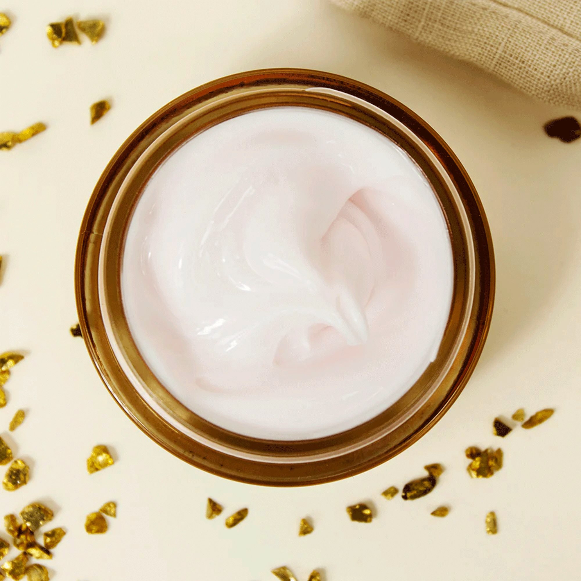 Наповнювальний відновлювальний крем Academie Visage Redensifying and Volumizing Care