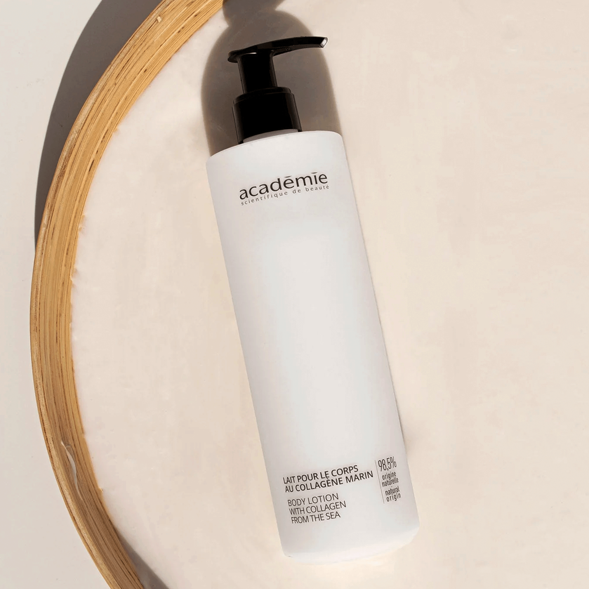 Молочко для тела с морским коллагеном Academie Body Lotion With Collagen From The Sea