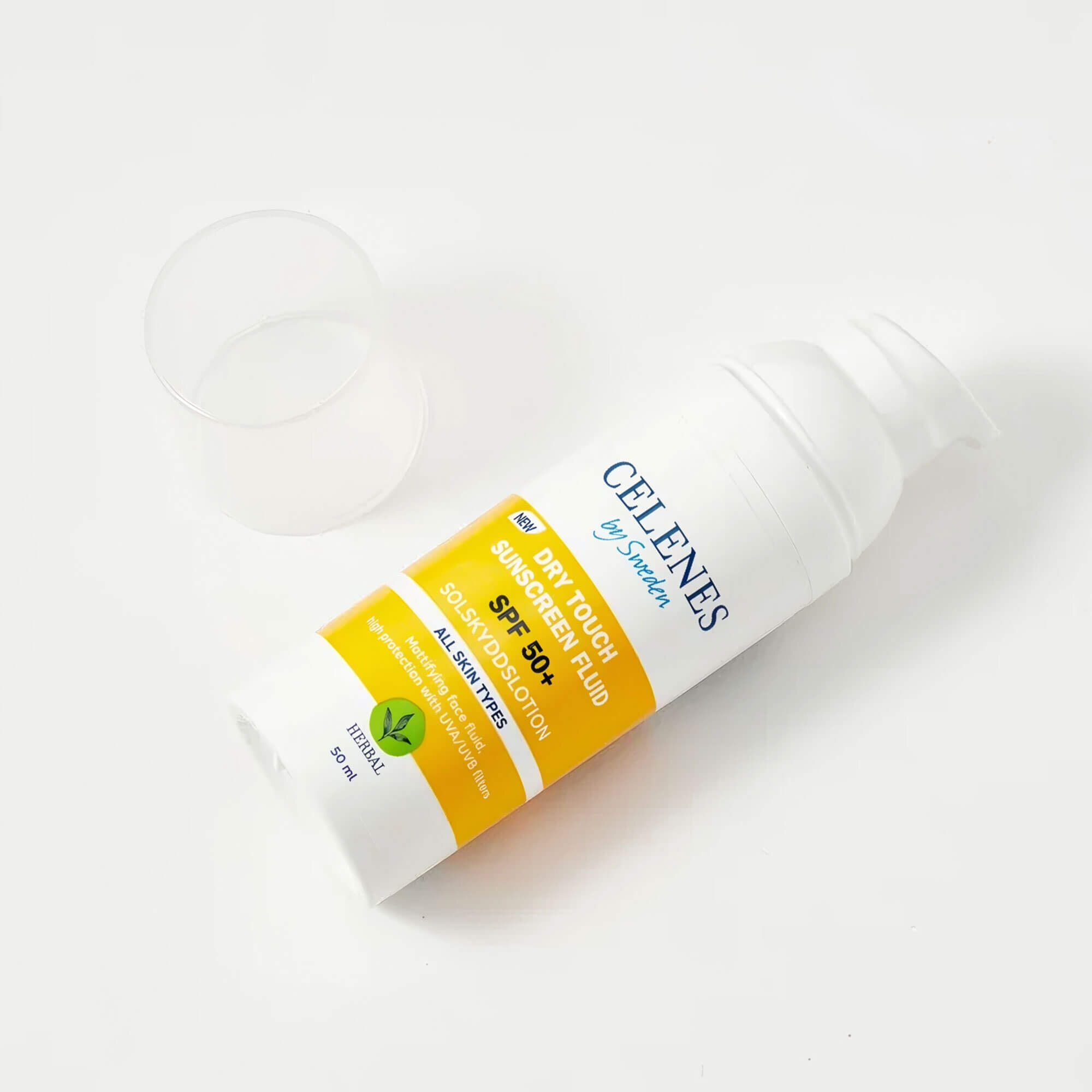 Сонцезахисний флюїд  Celenes Sunscreen Dry Touch Fluid SPF 50+