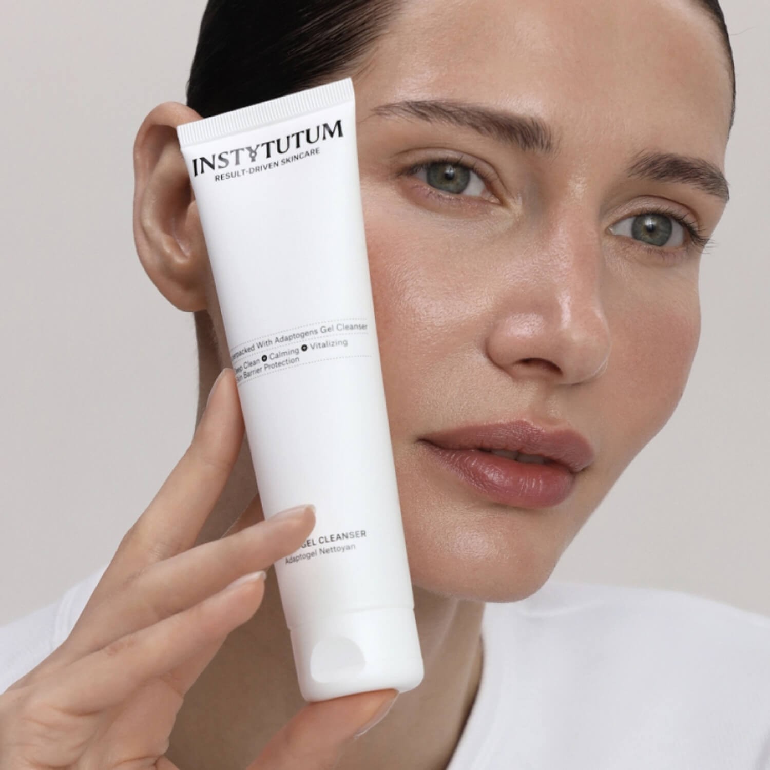 Очищающий гель Instytutum Adaptogel Cleanser
