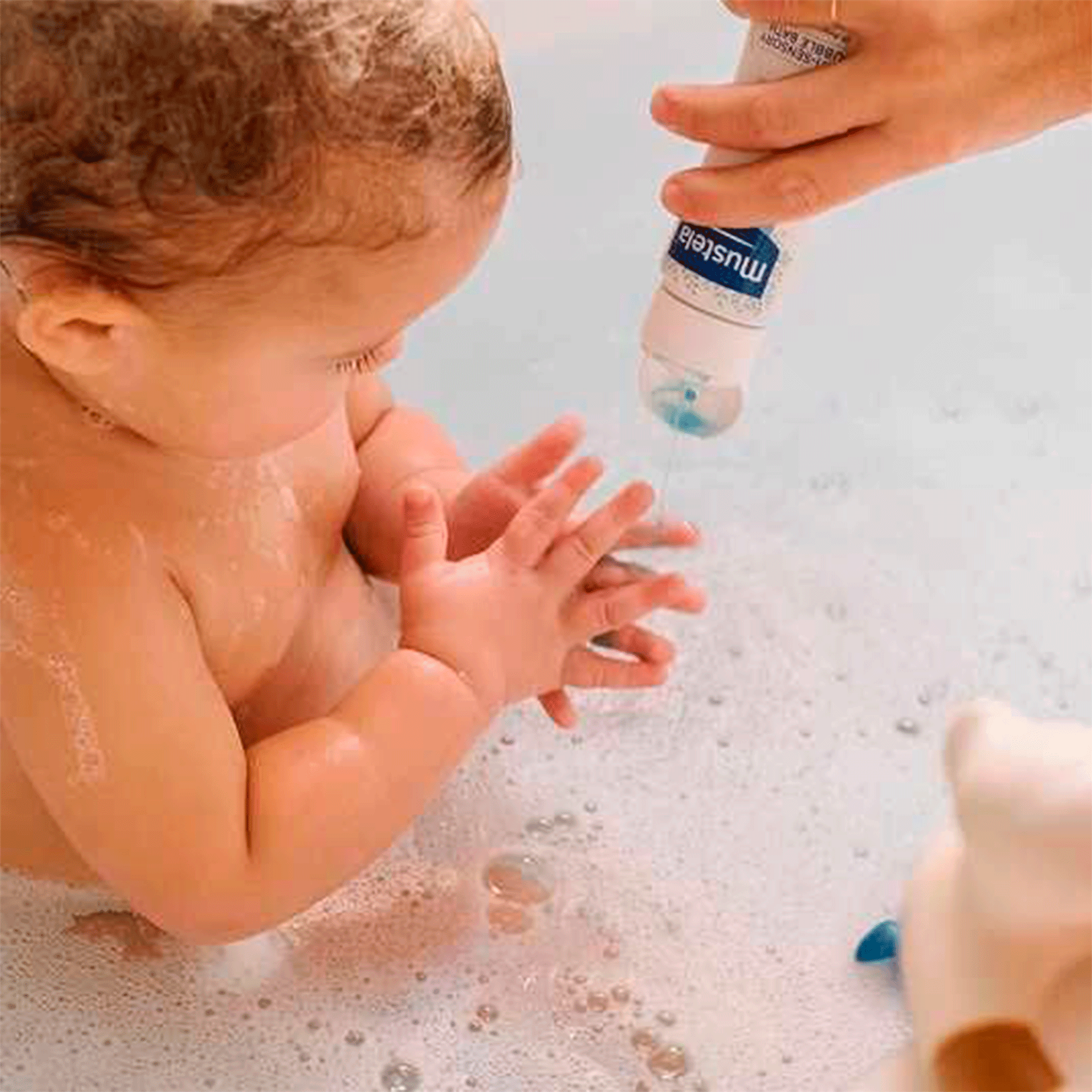 Пена для ванны Mustela Multi-Sensory Bubble Bath