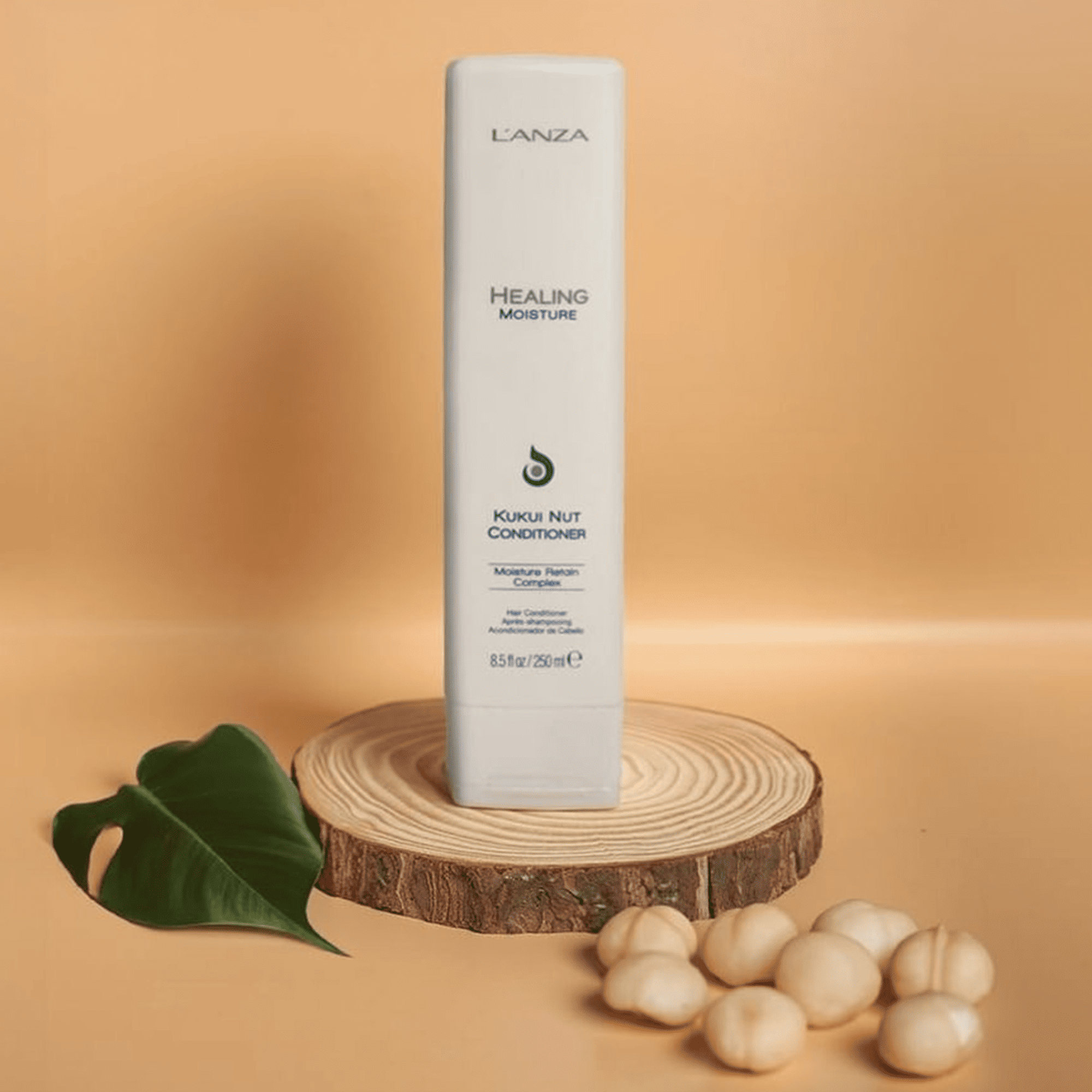 Увлажняющий кондиционер с маслом ореха кукуи L’anza Healing Moisture Kukui Nut Conditioner