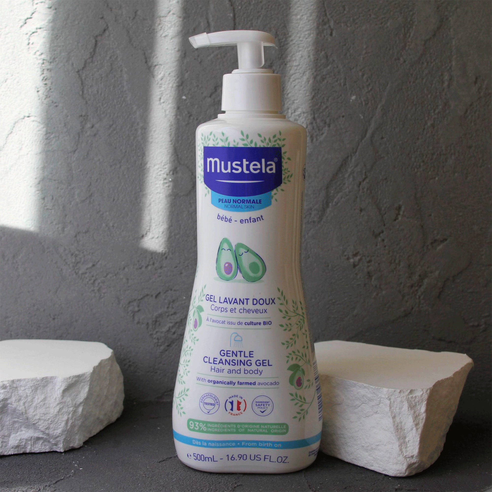 Очищающий гель для новорожденных Mustela Gentle Cleansing Gel