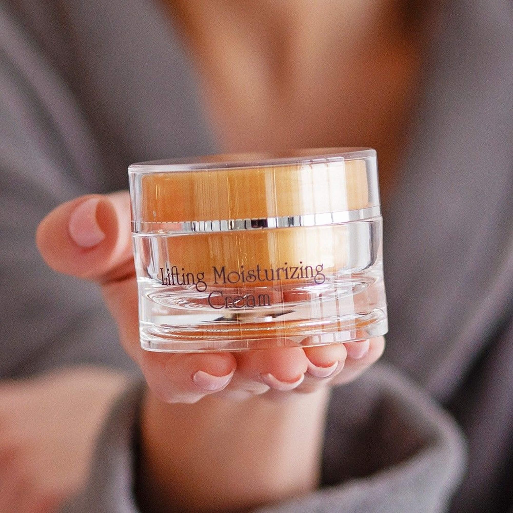Зволожуючий крем-ліфтінг Renew Lifting Moisturizing Cream
