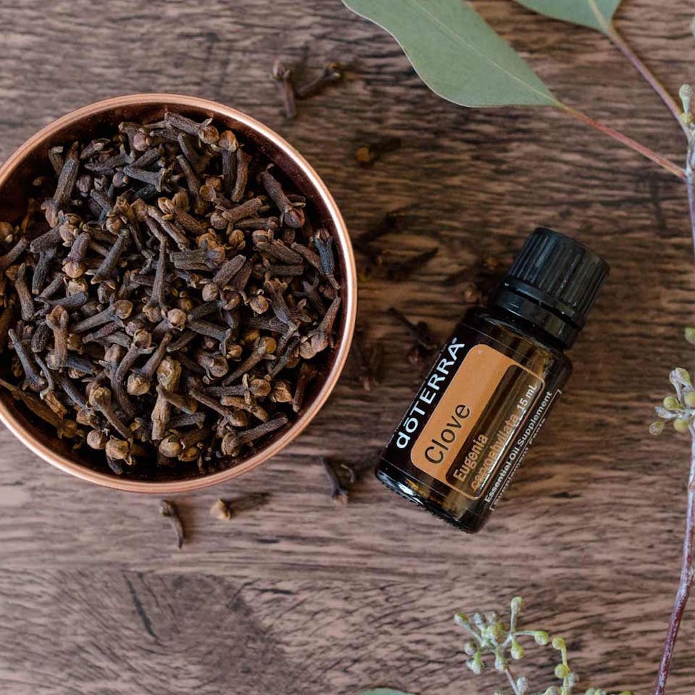 Ефірна олія гвоздики DoTERRA Clove