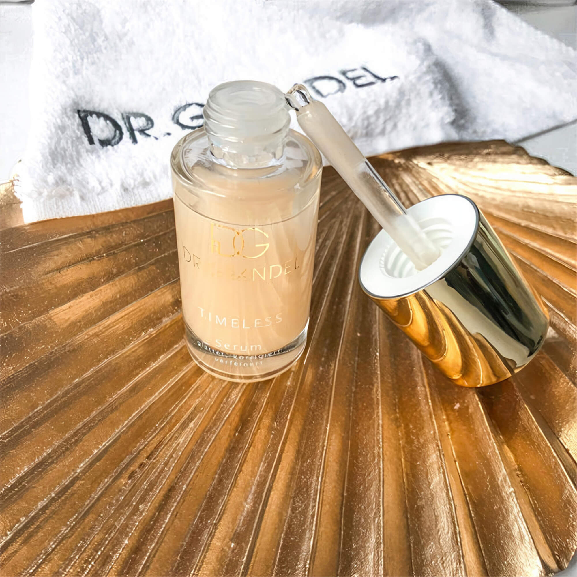 Сыворотка с АНА-комплексом Dr.Grandel Timeless Serum