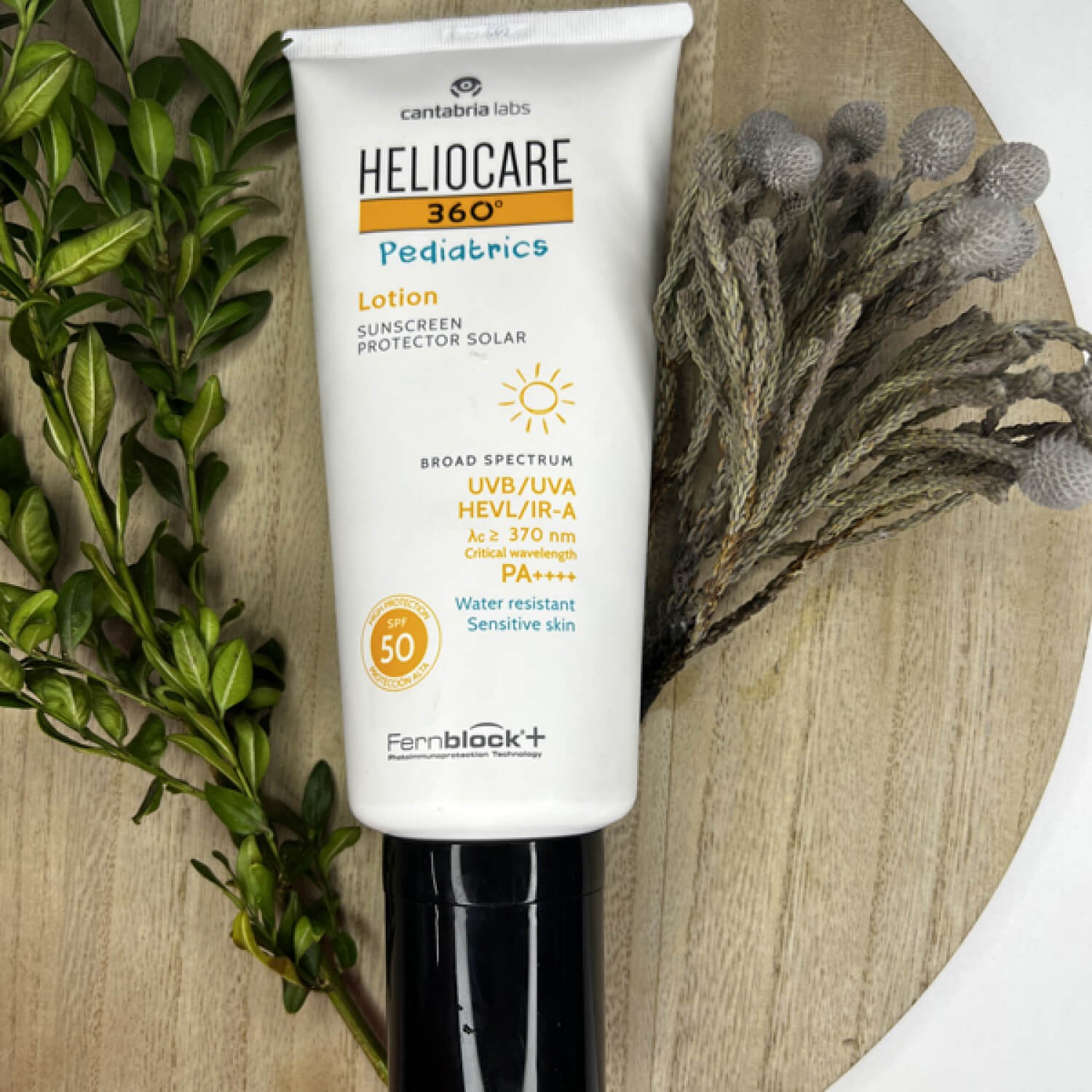 Дитячий сонцезахисний лосьйон SPF 50 Cantabria Labs Heliocare SPF 50 Child