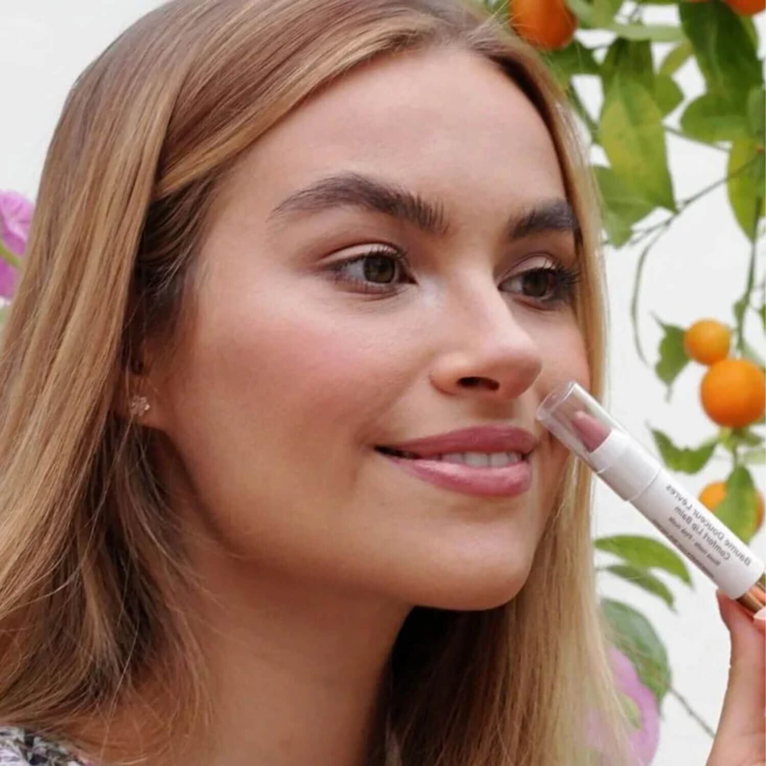 Бальзам для губ Embryolisse Comfort Lip Balm Pink Nude